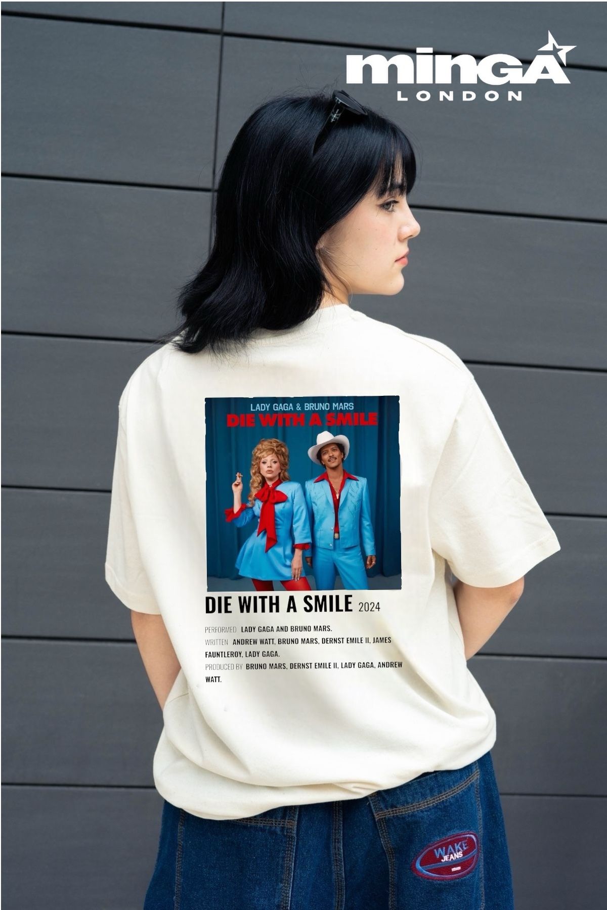 Minga London Lady Gaga ve Bruno Mars Baskılı Bej Oversize Tshirt- Minga London