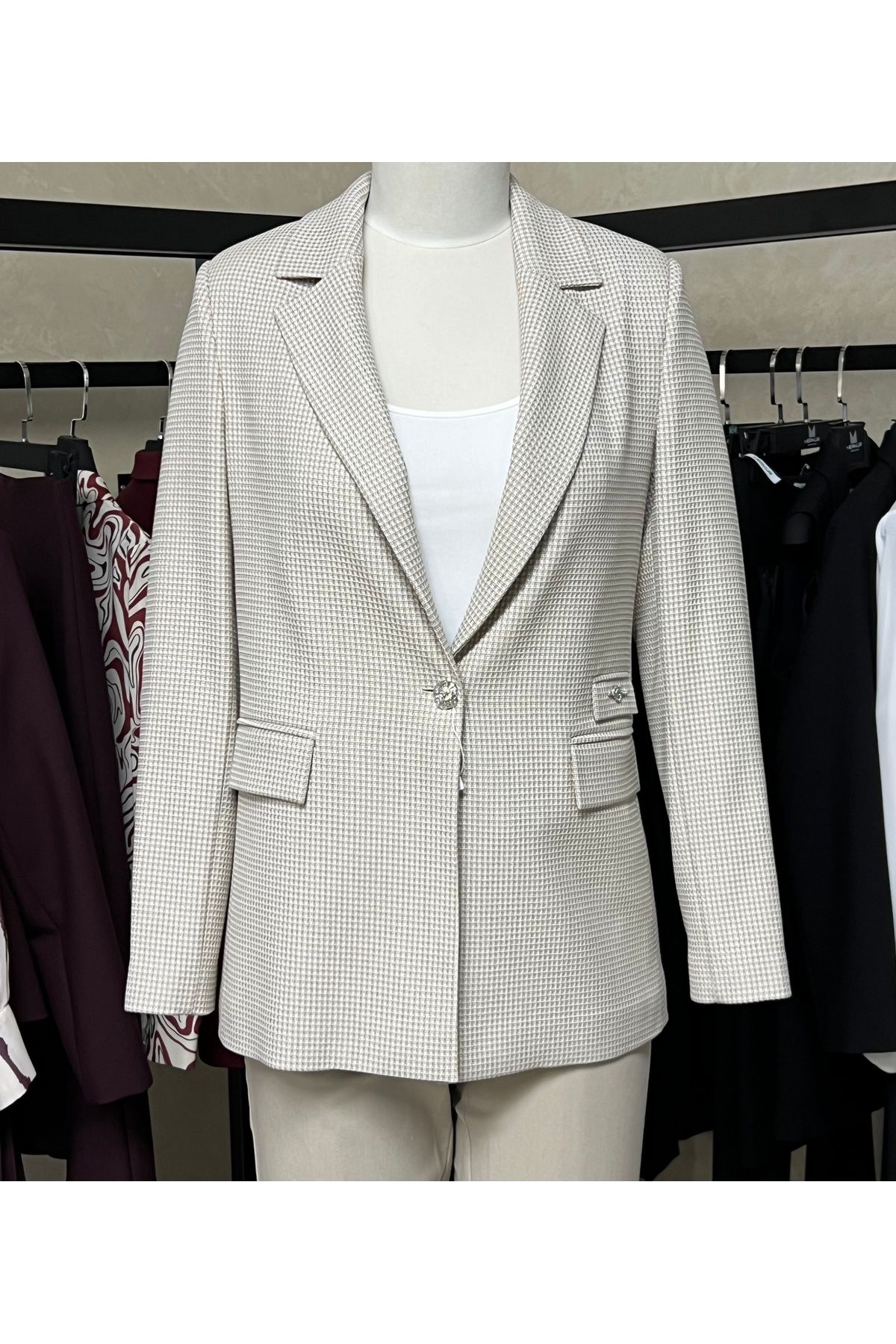 Merkür Kazayağı Desenli Blazer Ceket – Zarif ve Kurumsal Stil