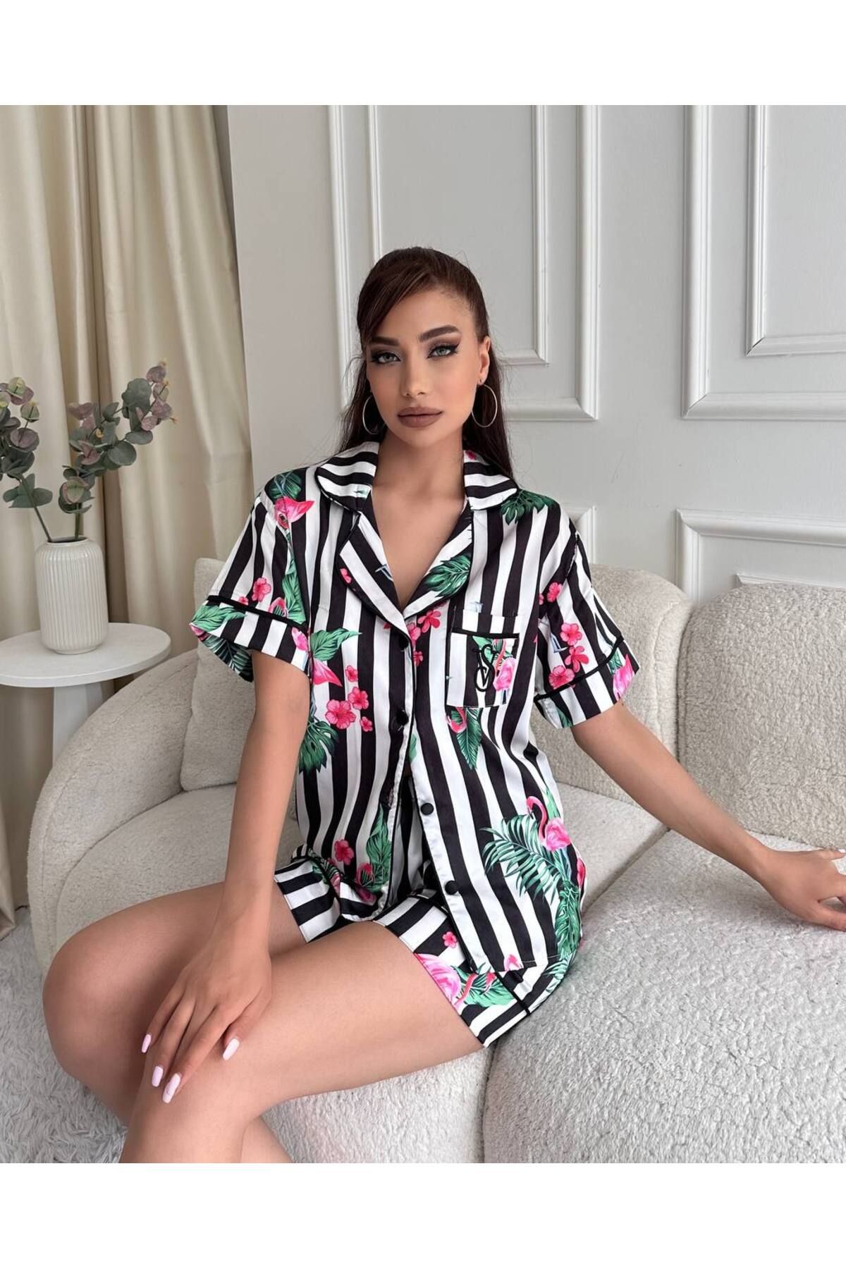 saviniboutique SAVİNİ Victoria Kadın Saten Önden Düğmeli Çiçek Desenli Şortlu Pijama Takımı