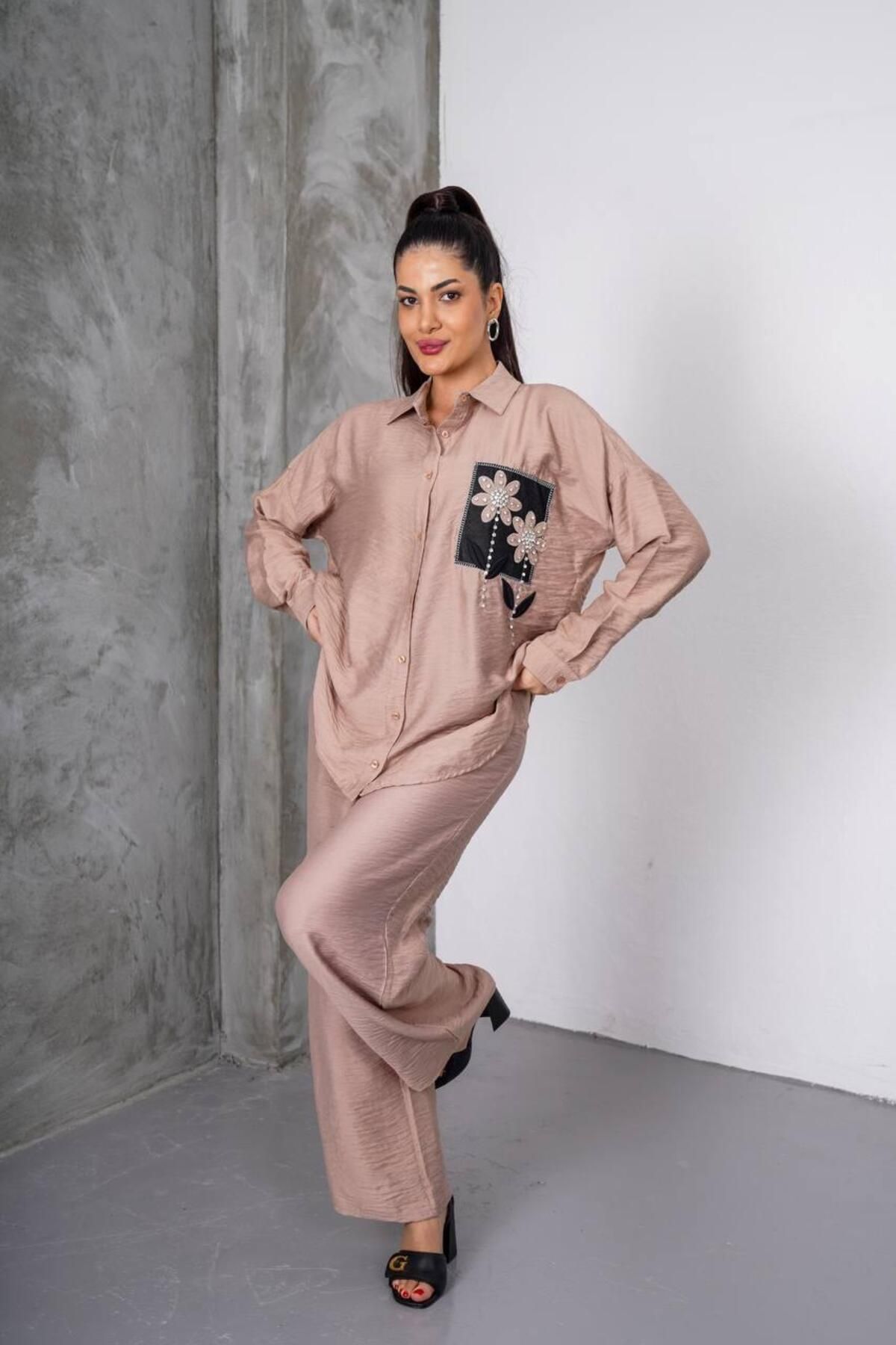Tarzz Collection Çiçek İşlemeli Keten Gömlek
