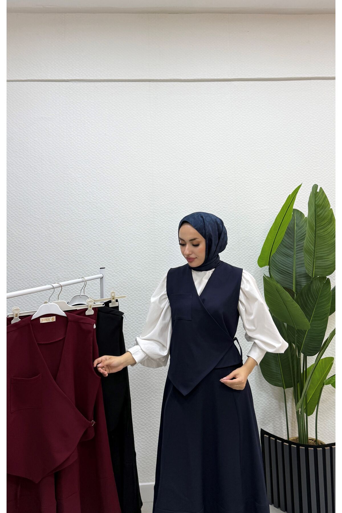 BURCU TESETTÜR 2502 YELEKLİ ETEK TAKIM