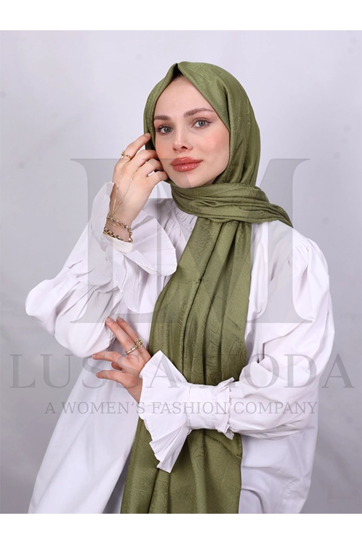 LUSSAMODA DESENLİ MONOGRAM ŞAL