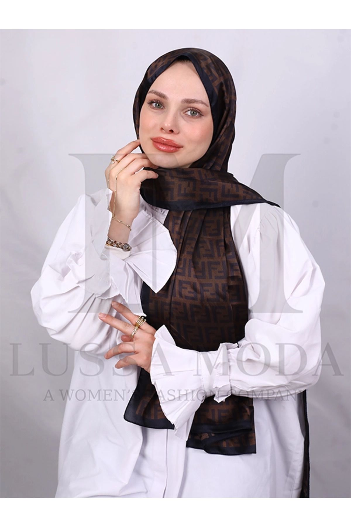 LUSSAMODA F DESENLİ İTHAL ŞAL