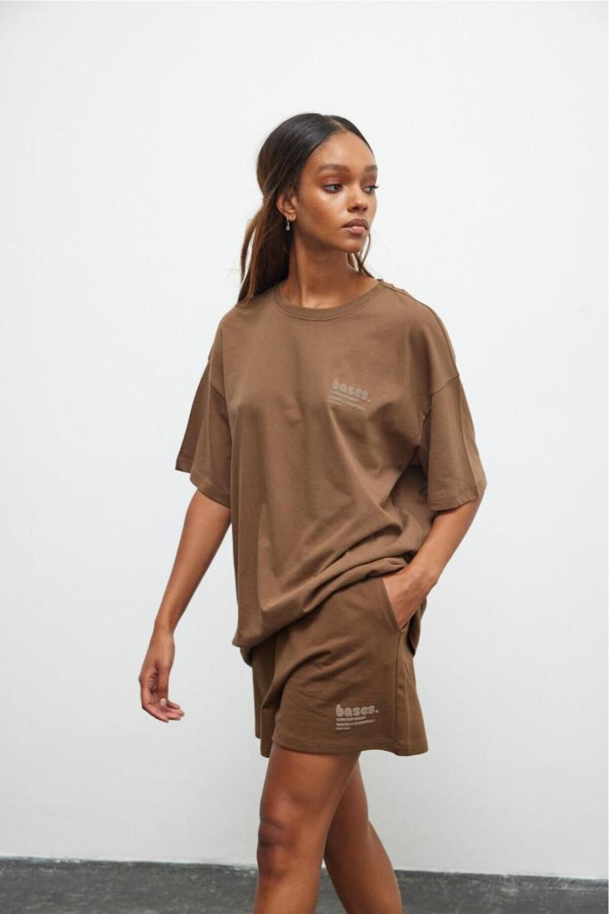bases.-Cotton Puff Printed Knitted Shorts with Elastic Waist 4