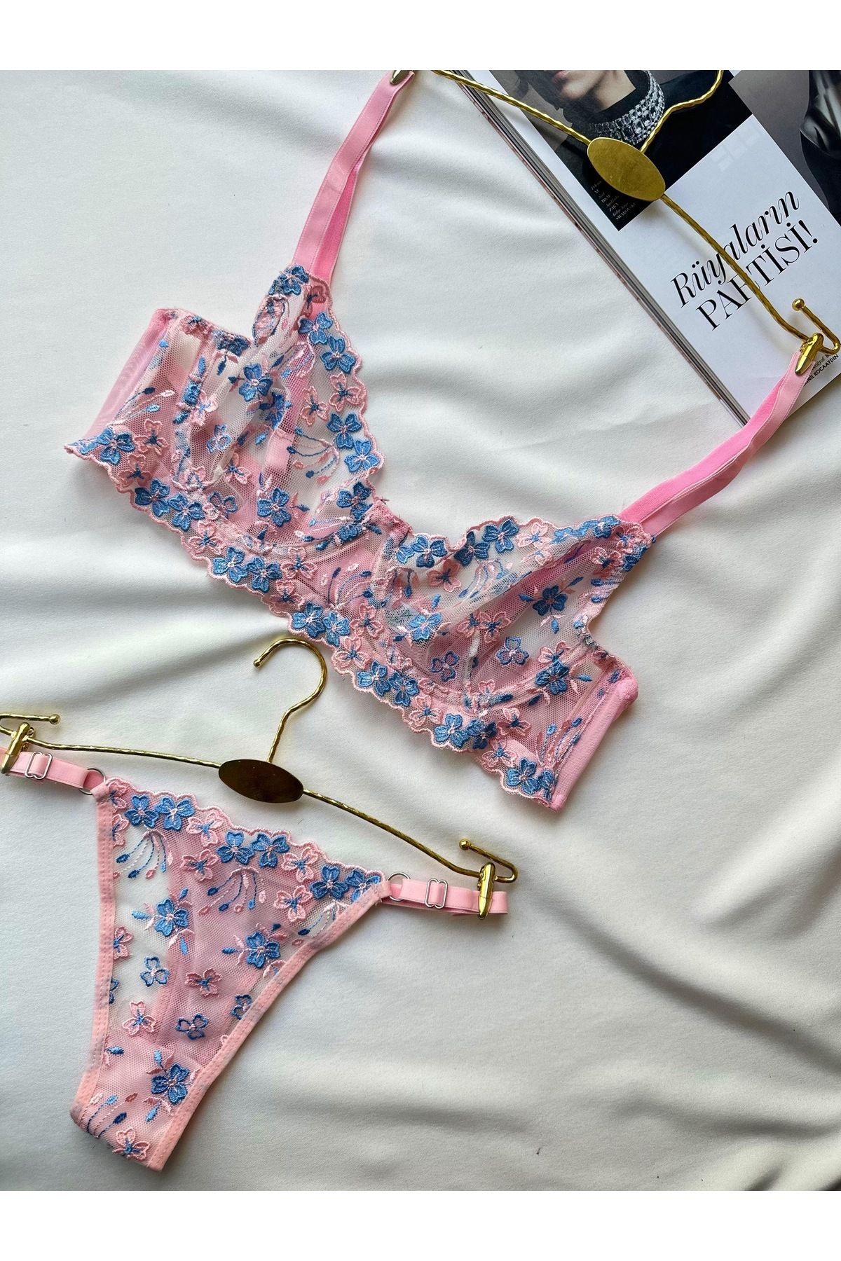 BLUEAVCI Berf Floral Bralet Takım
