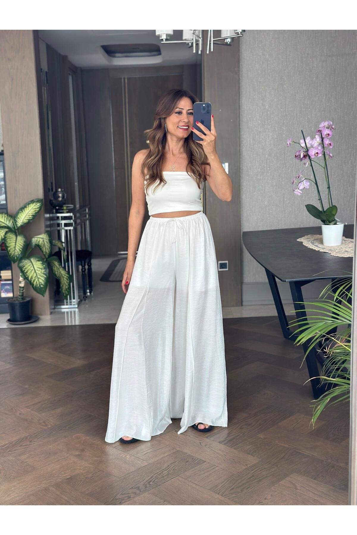 Forlady Butik Beyaz Ters Dikiş Parçalı Bağcıklı Geniş Paça Kadın Pantolon