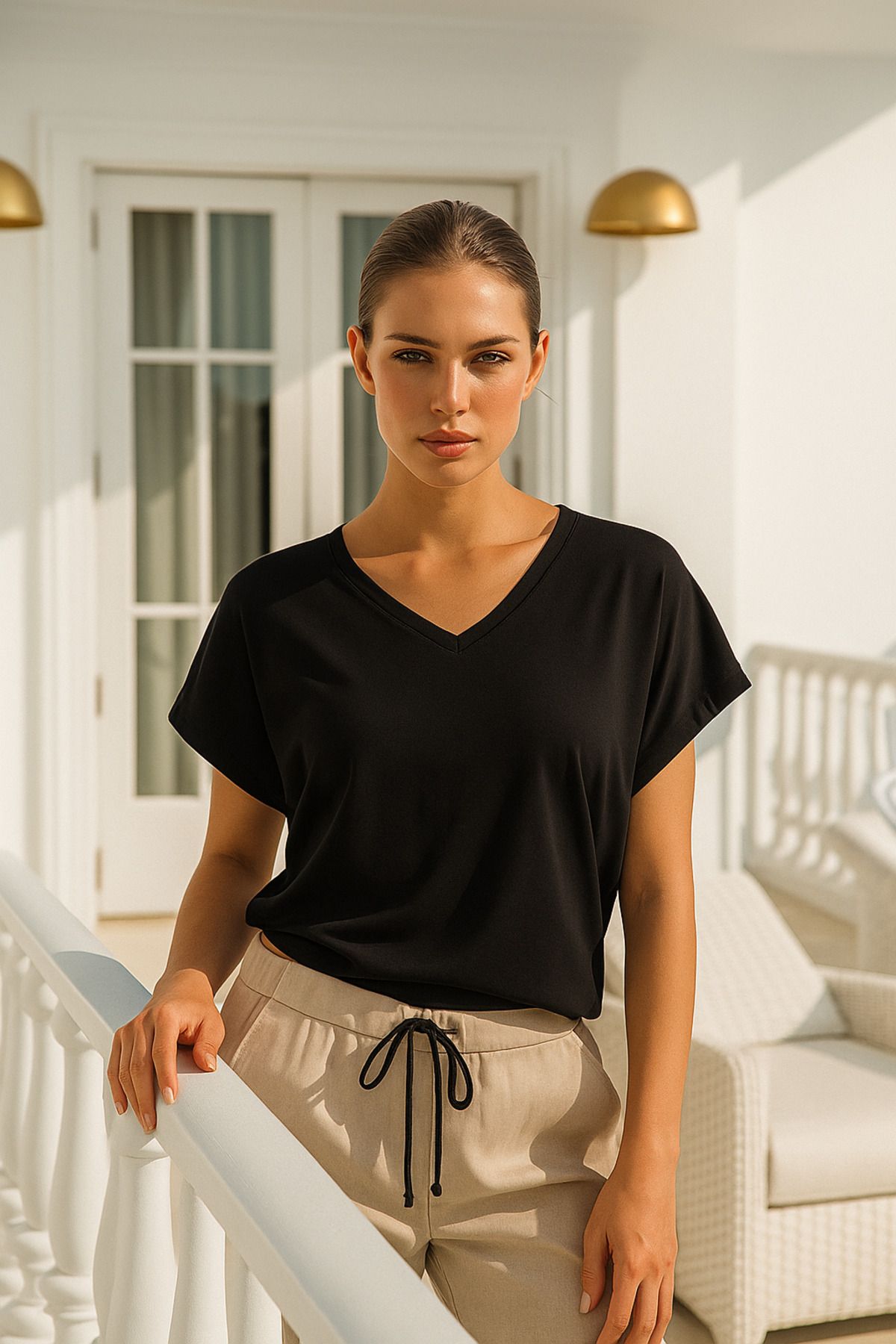 Rich Kadın Siyah Viskon Ön Arka V Yakalı T-shirt Yarasa Kol Relaxed Bluz