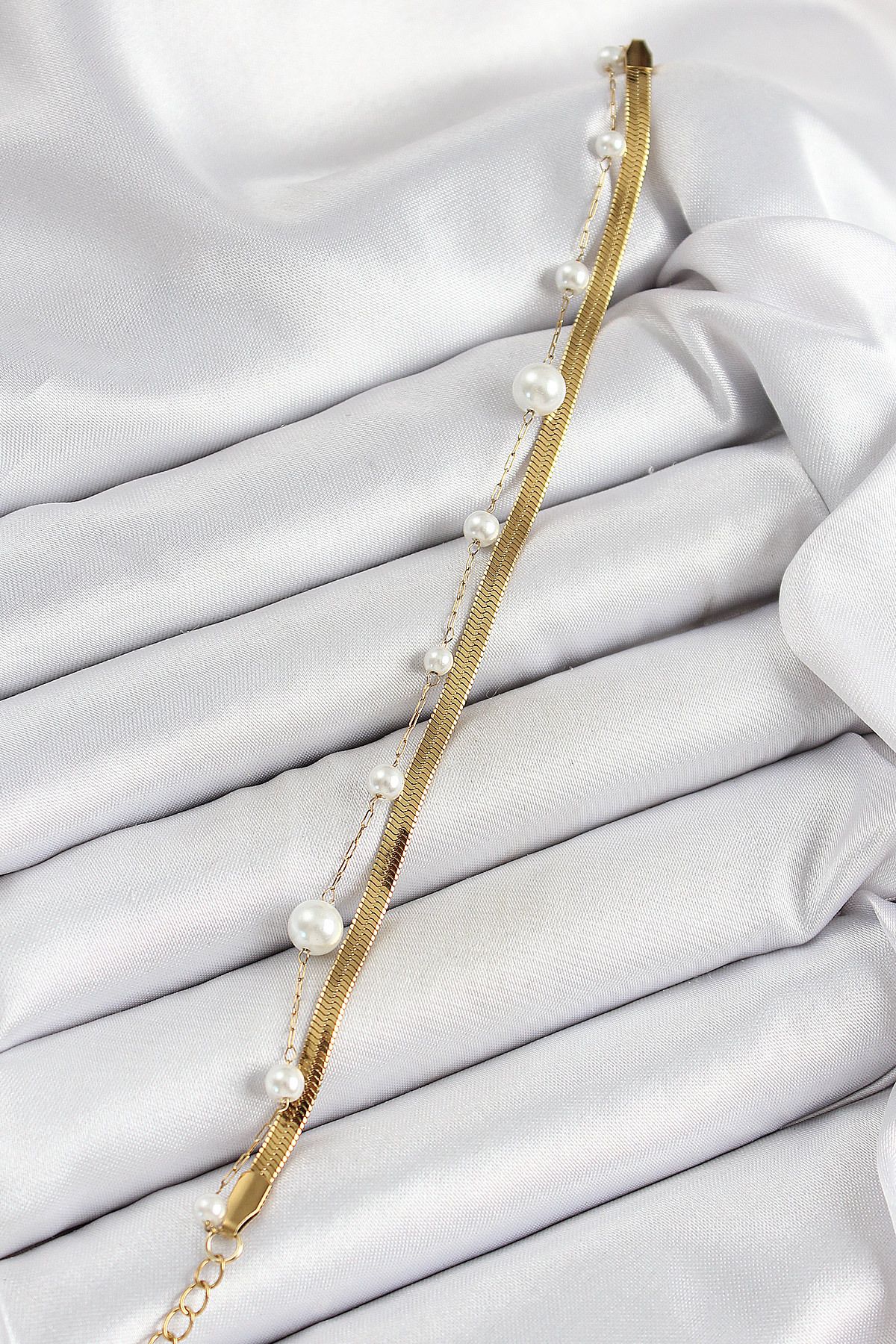 callerrons accessories Gold Renk İncili ve İtalyan Zincirli Kadın Bileklik - EBJ250620W35626