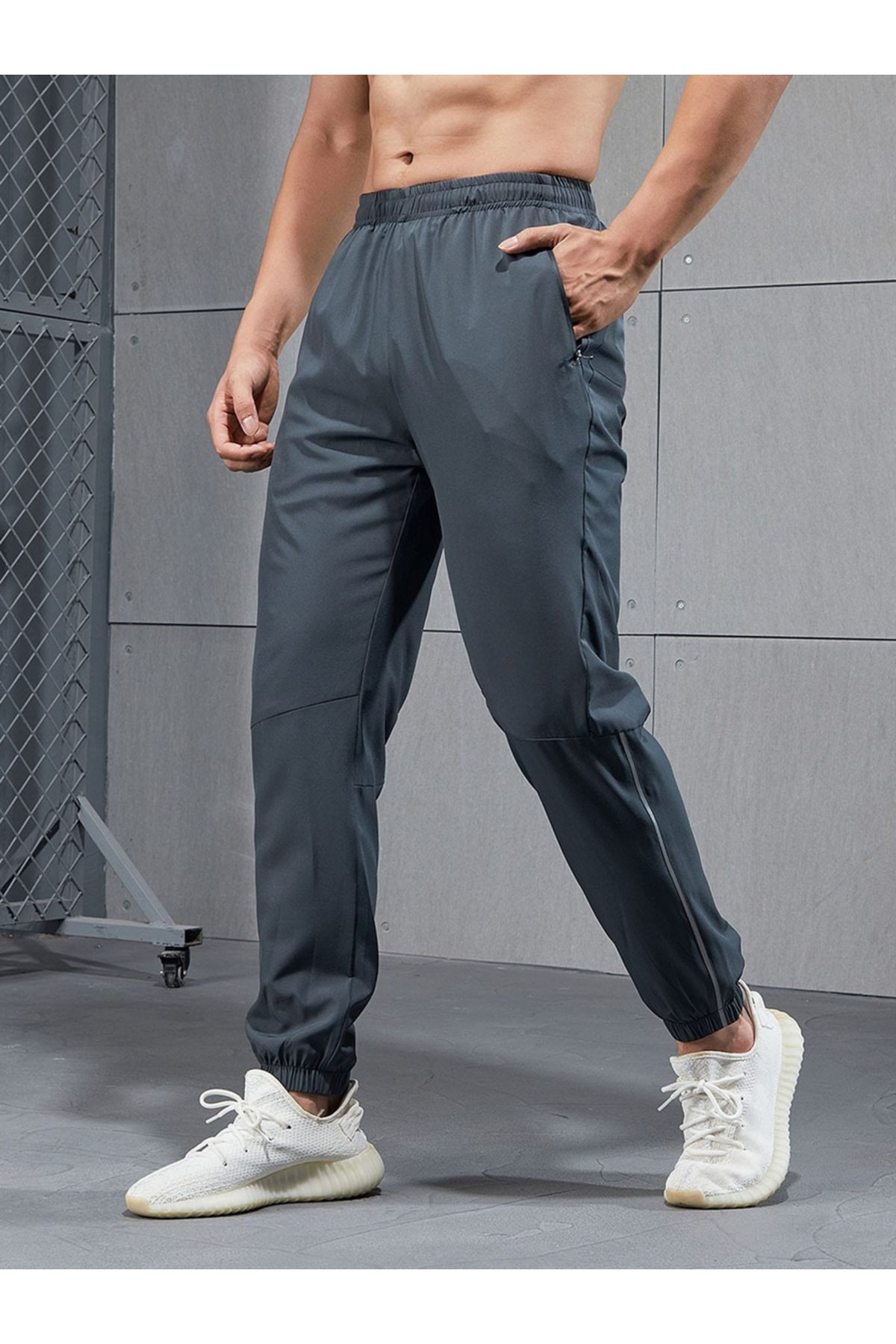 Take Two By Styli-Plain Side Stripe Detail Relaxed Fit Joggers 3
