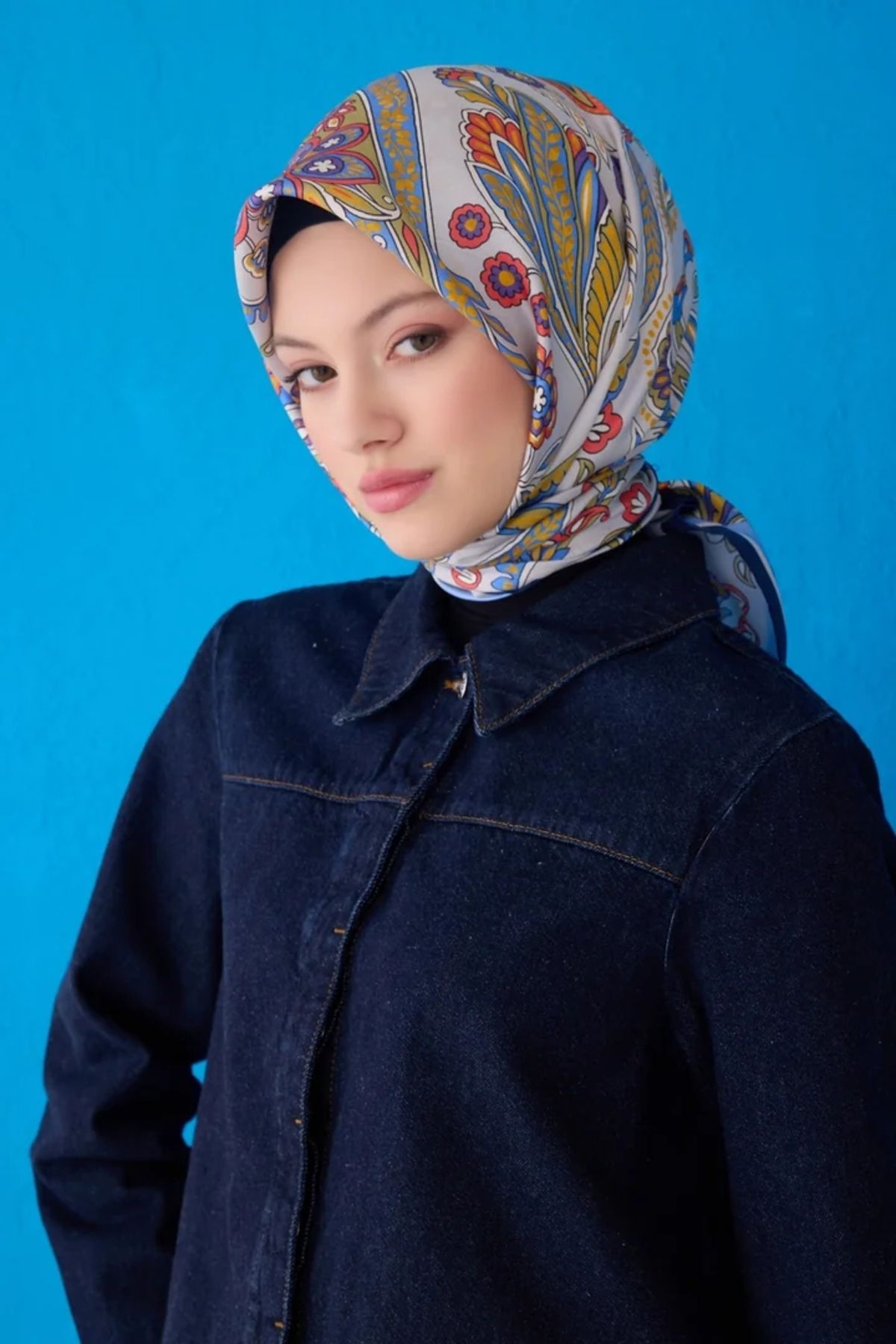 Belli Twill İpek Eşarp 4111D Etnik Desen Mavi-Yeşil-31