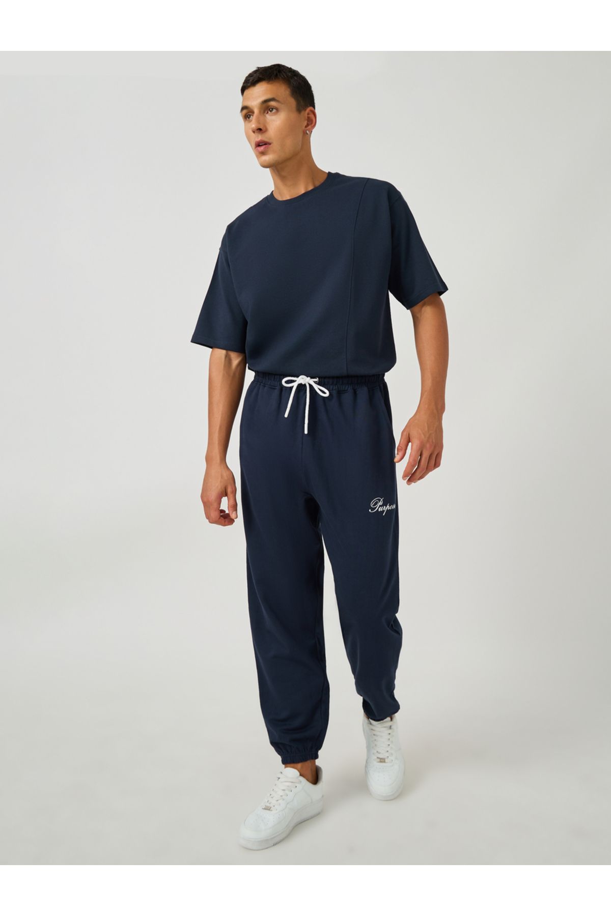 Styli-Minimal Slogan Print Oversized Joggers with Drawstring 2