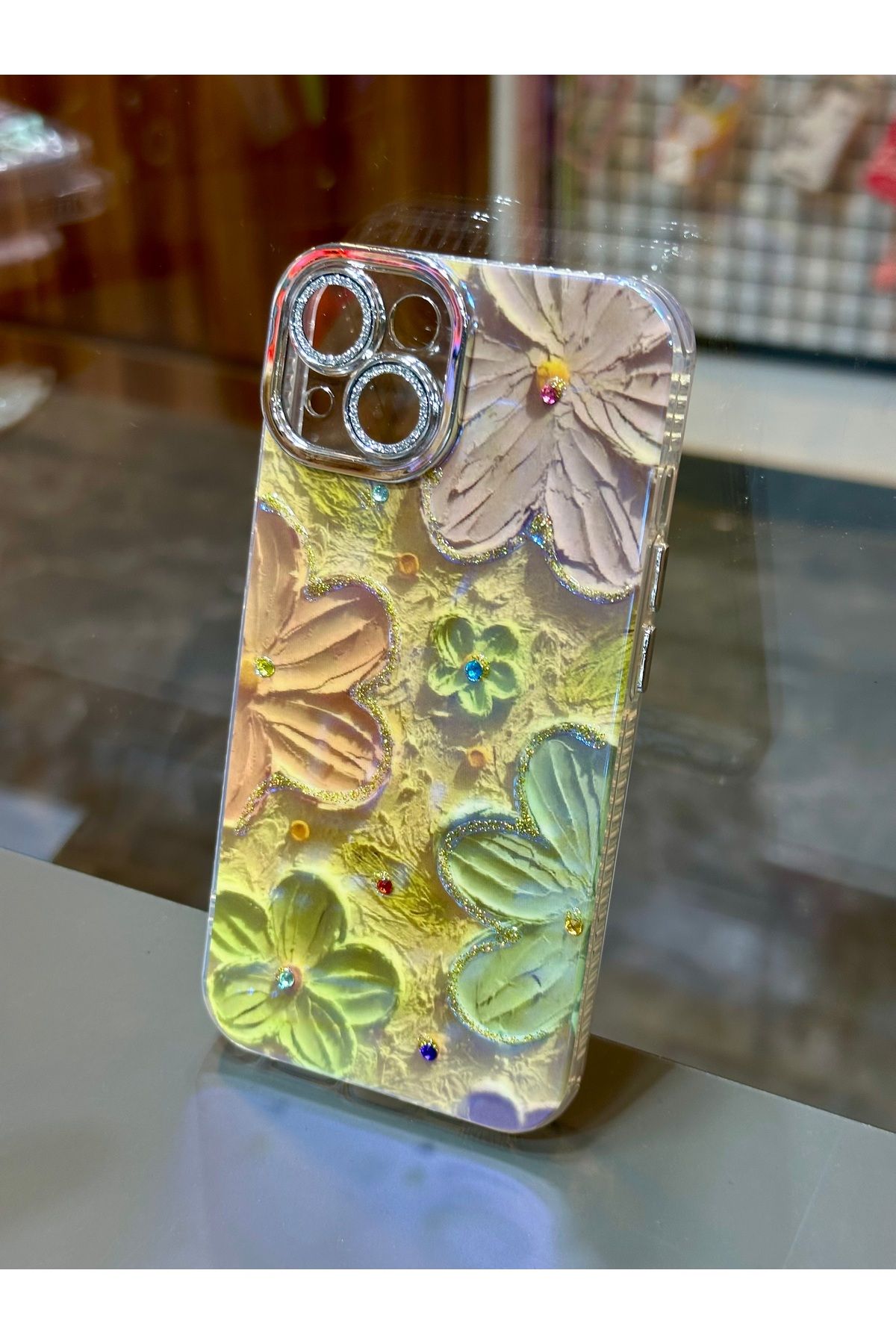 BURKİNA iPhone 13 iPhone 14 için uyumlu Taşlı Kamera Lens Koruyucu Renkli Darbe Emici Kılıf