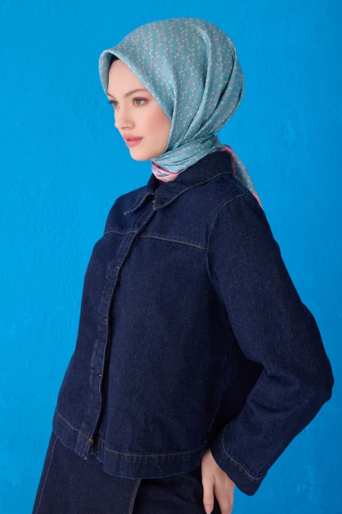 Belli Twill İpek Eşarp 4128D Çiçekli Desen Mint Yeşili-Çok Renkli-51