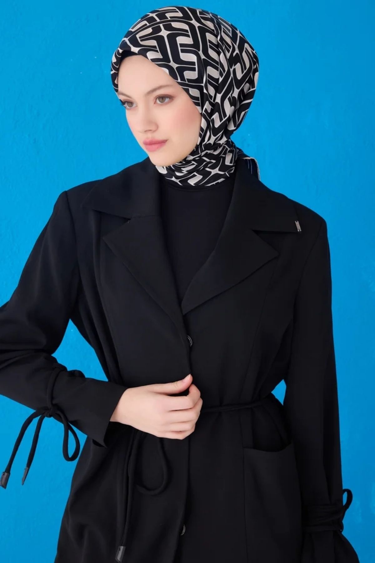 Belli Twill İpek Eşarp 4118D Geometrik Desen Çok Renkli 5
