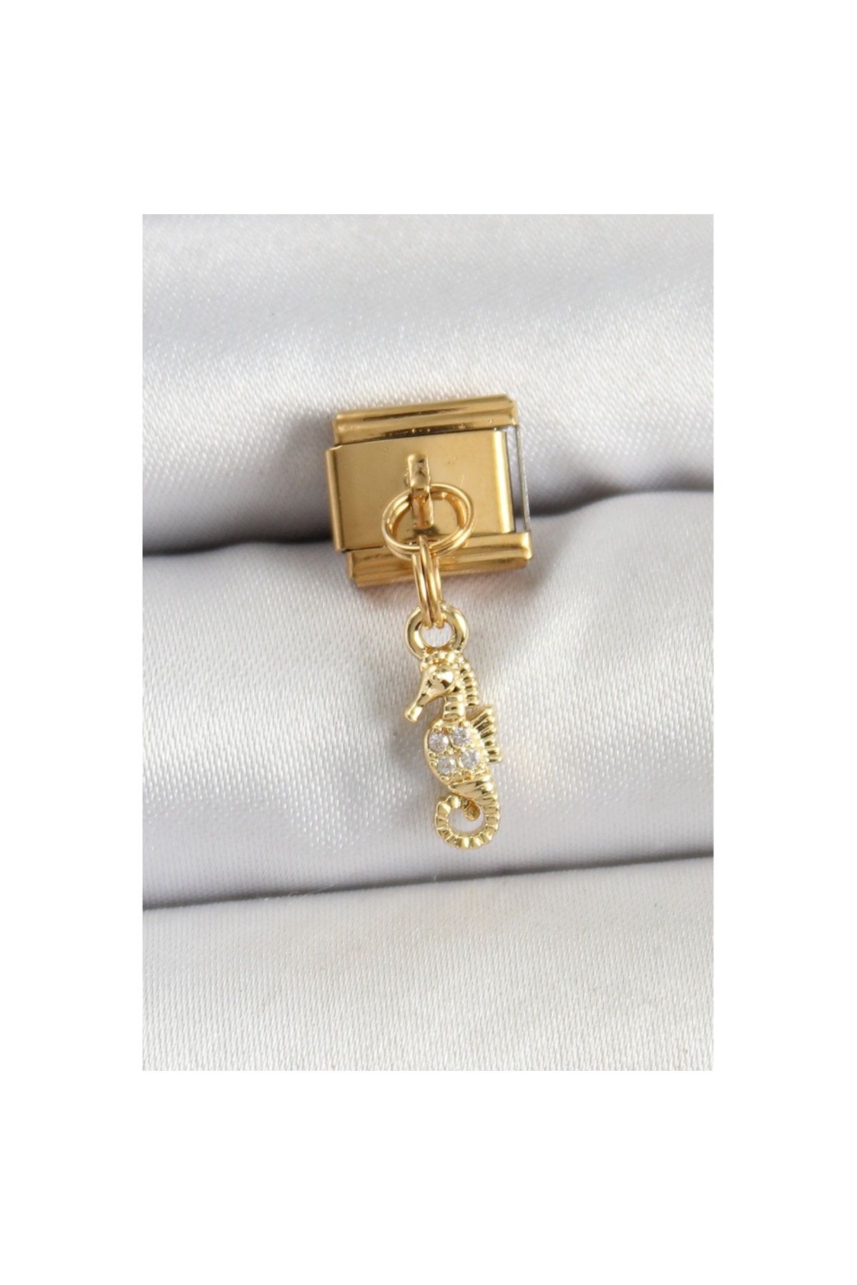Skygo 316L Çelik Sallantılı Zirkon Taşlı Çiçek Model Gold Renk Nomination Charm - TJ-BC1430