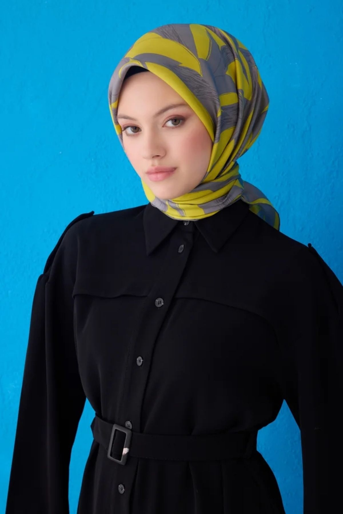 Belli Twill İpek Eşarp 4123D Yaprak Desen Gri-Sarı-57