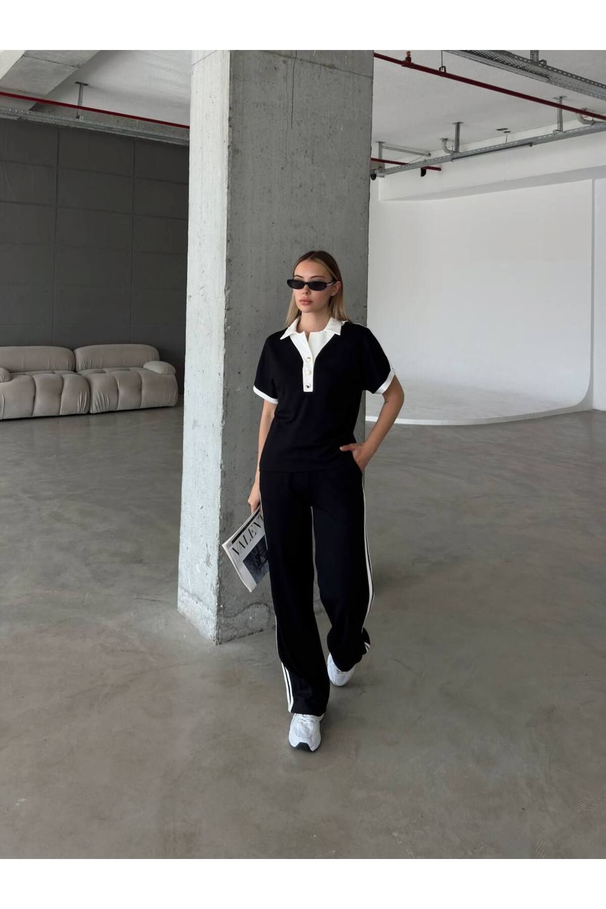 YONEZ MODA Kadın Modal Kumaş Düğme Detaylı Tişört Pantolon Takım