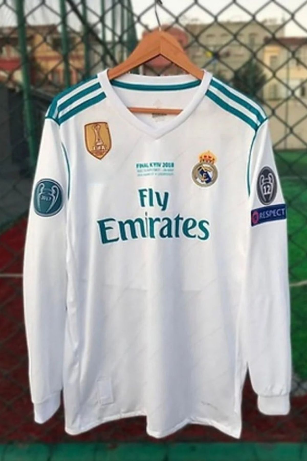 DAYIBALI DÜKKAN AYIBALI Cristiano Ronaldo 2017-2018 Şampiyonlar Ligi Kiev Finali Uzun Kol Forması