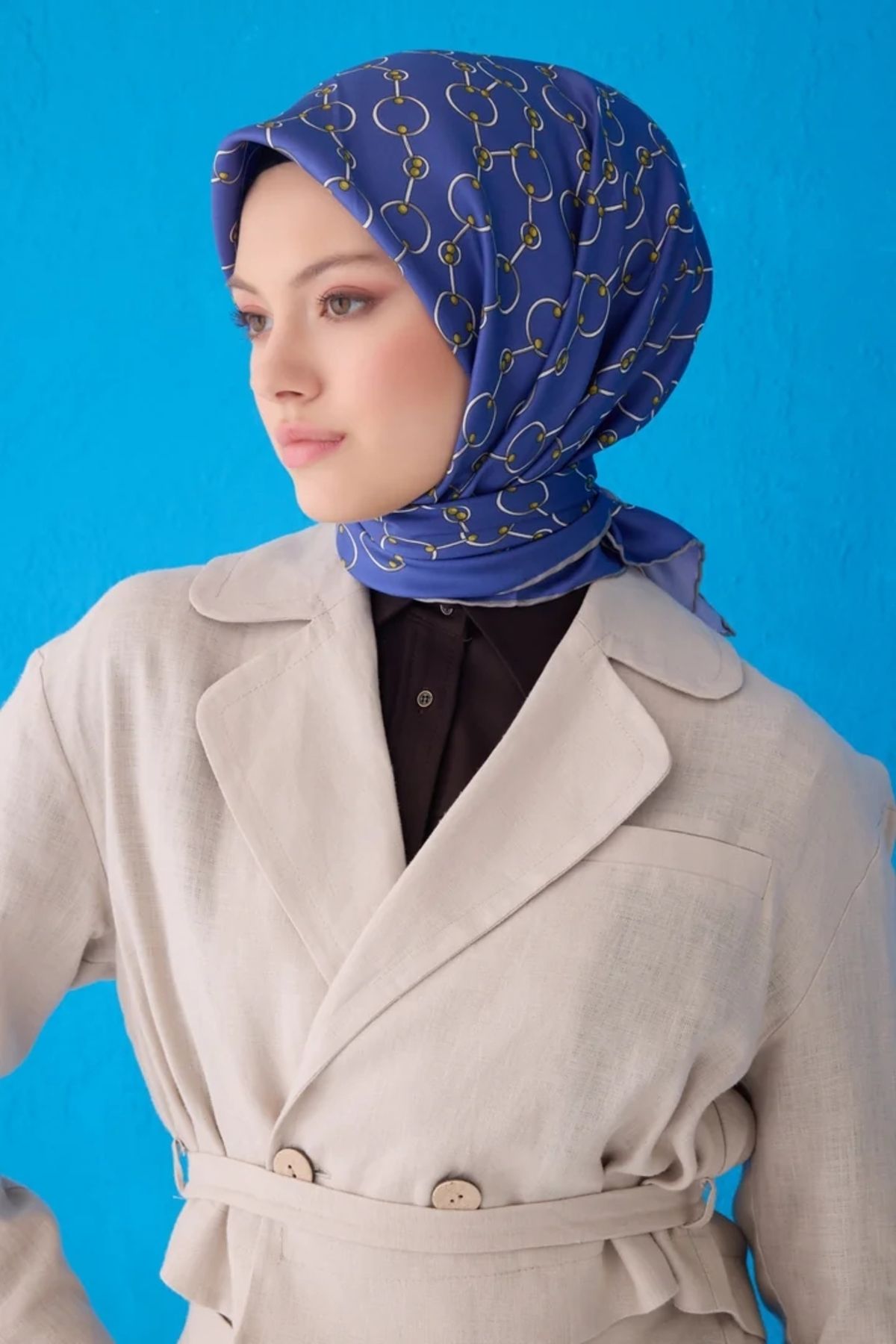 Belli Twill İpek Eşarp 4109D Zincir Desen Saks-05