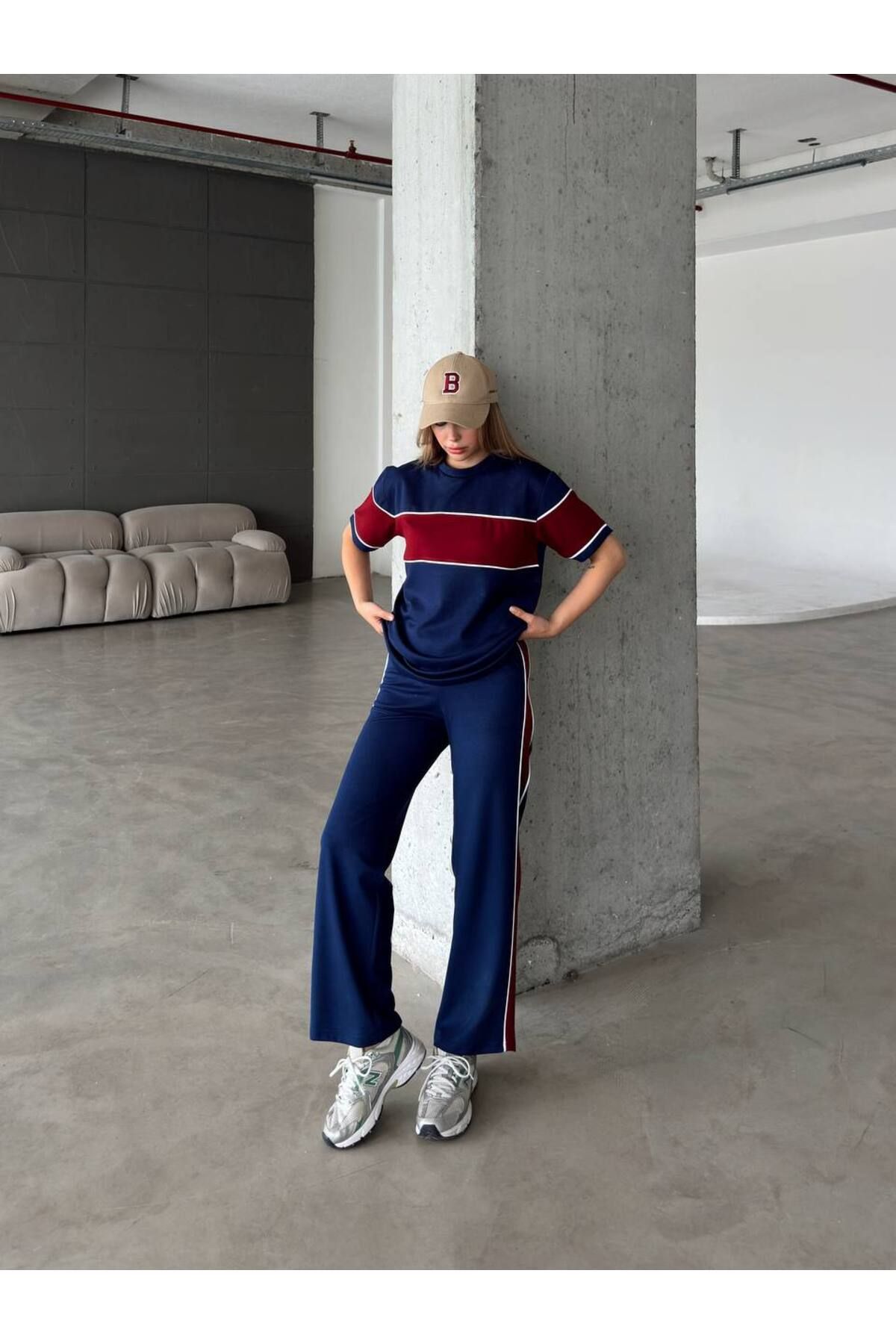 YONEZ MODA Kadın Modal Kumaş Çift Cepli Şerit Detaylı Pantolon Tişört Takım