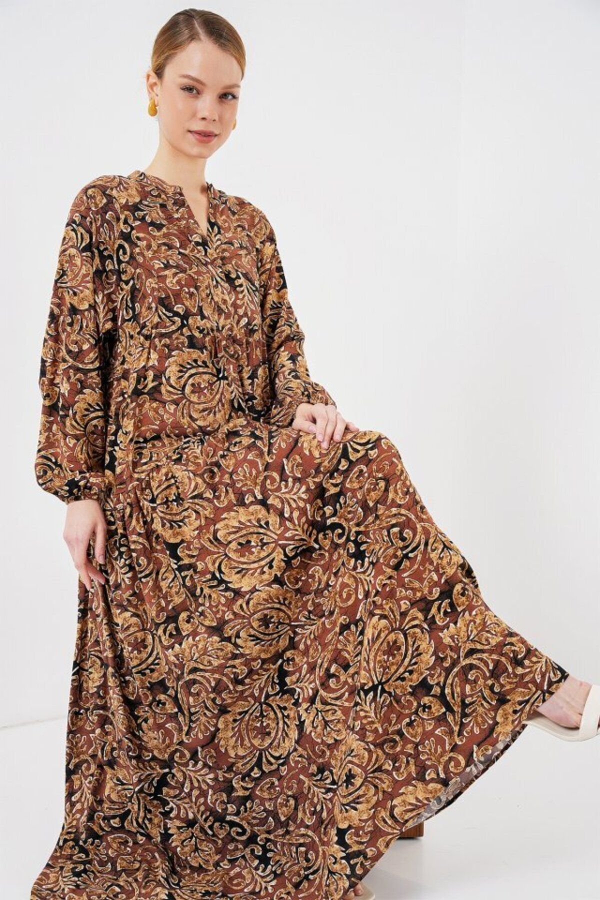 D&M Life Collection 2423 Otantik Desenli Tesettür Elbise - Camel