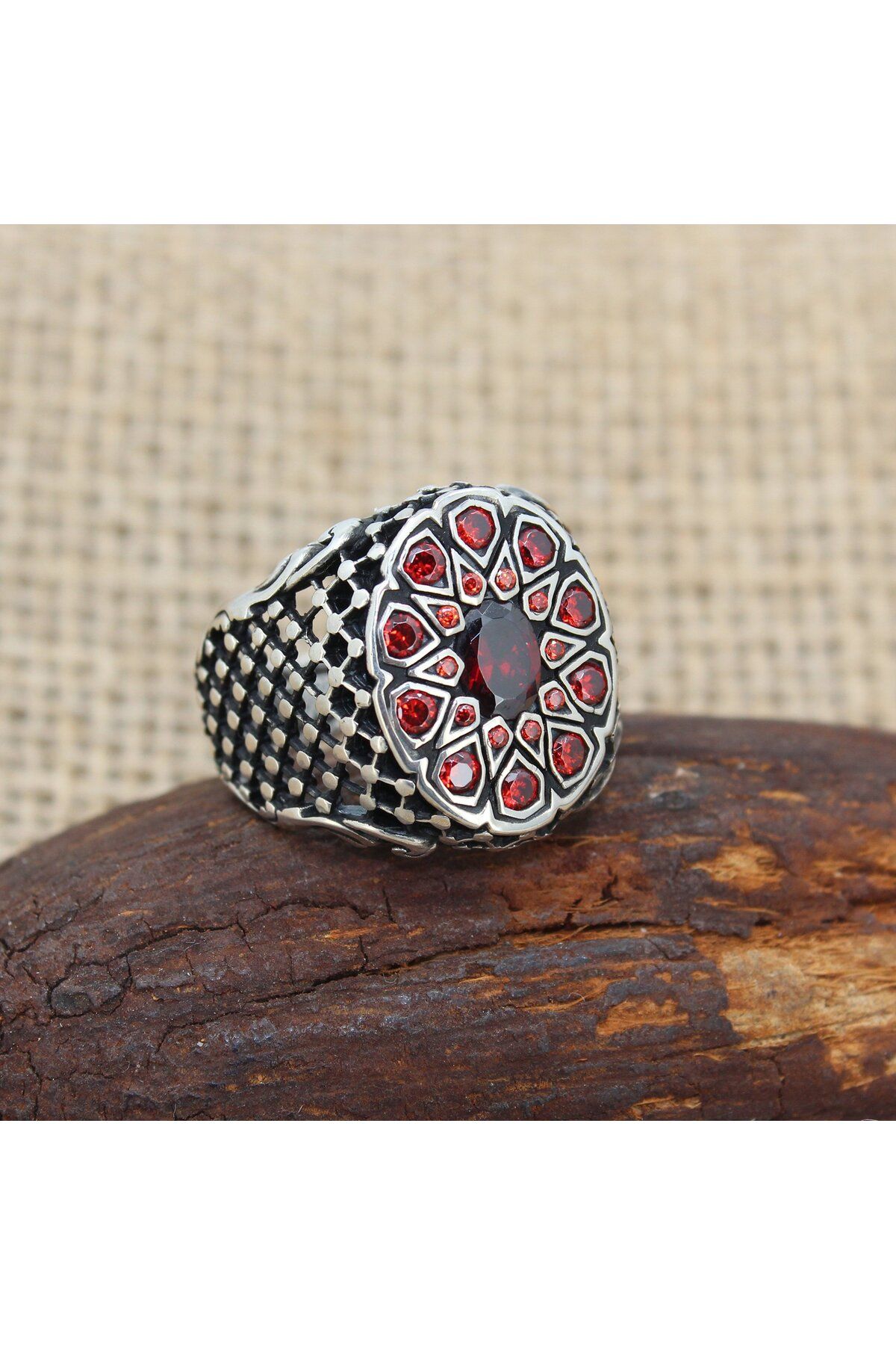 QubbeSilver Kırmızı Zirkon Taşlı Oval Kasa 925 Ayar Gümüş Erkek Yüzüğü
