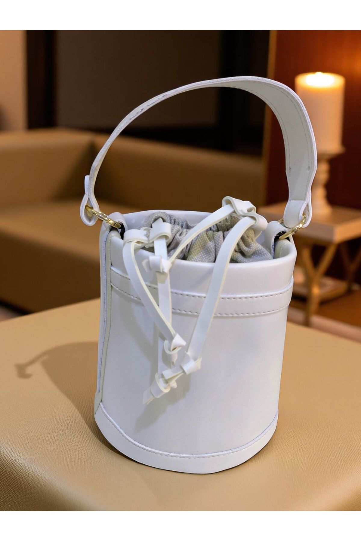 TUBAG SHOP KOVA MODEL KAHVERENGİ AĞZI BÜZGÜLÜ KADIN EL VE OMUZ ÇANTASI