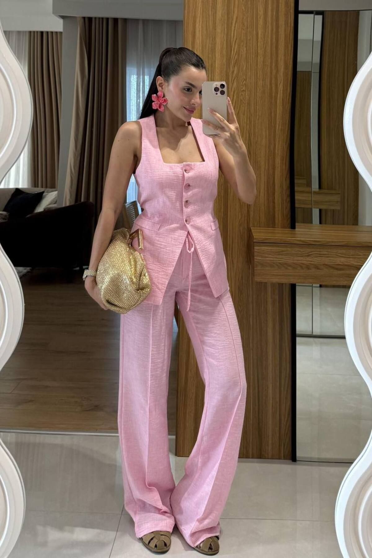 Castivo Fashion Keten Düğme Detaylı Yelekli Takım