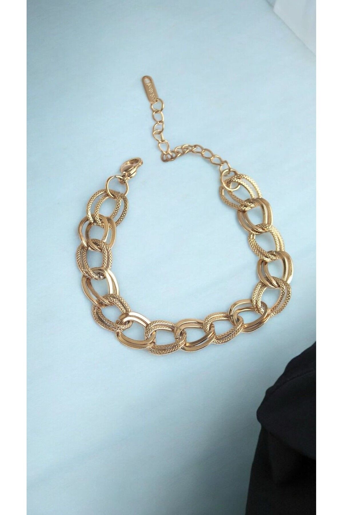Dorcha 316L Çelik Gold Renk İşleme Detaylı Samanyolu Model Kadın Bileklik