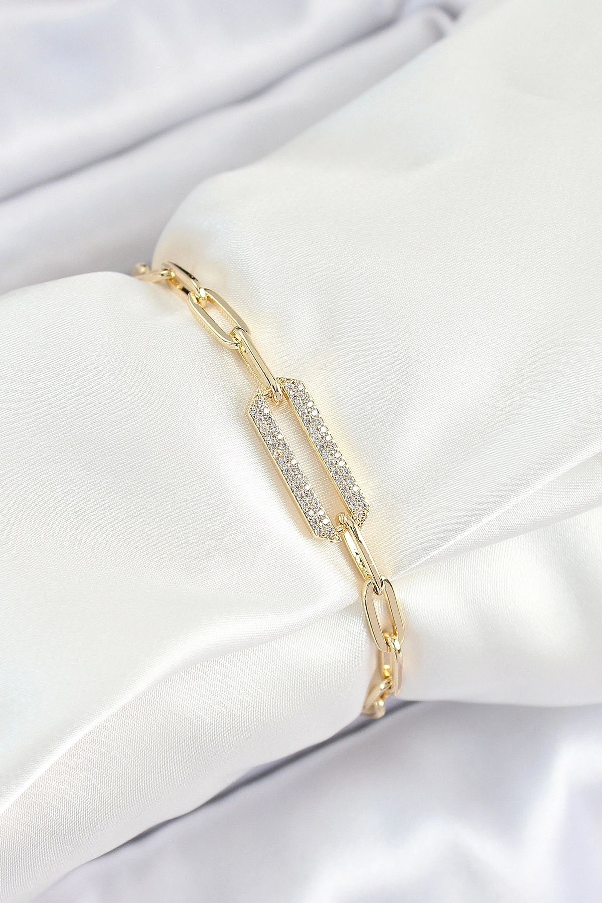 shopwave Pirinç Dikdörtgen Model Zirkon Taşlı Gold Renk VİP Seri Kadın Bileklik
