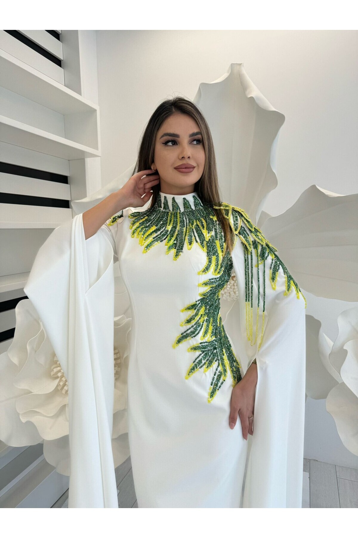 2958 فستان بتصميم خاص صناعة يدوية مقاس كبير 46-48