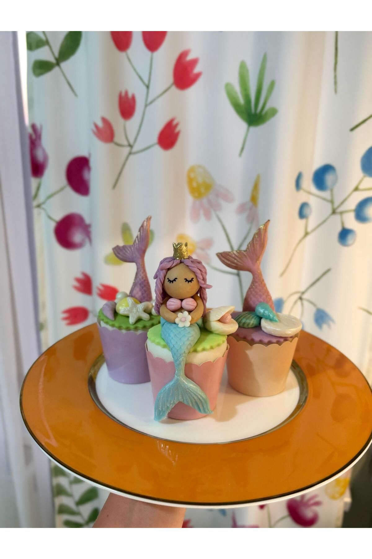 Maket Atelier Şeker Hamurundan Deniz Kızı Temalı 6’lı Cupcake Seti - El yapımı