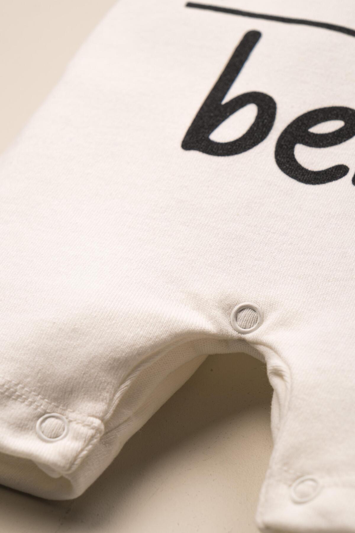 Mai Perla Unisex Organik Beyaz Anne Baba Baskılı Yandan Çıt Çıtlı 0-12 Ay Bebek Tulum fotoğrafı 5 (önizleme)