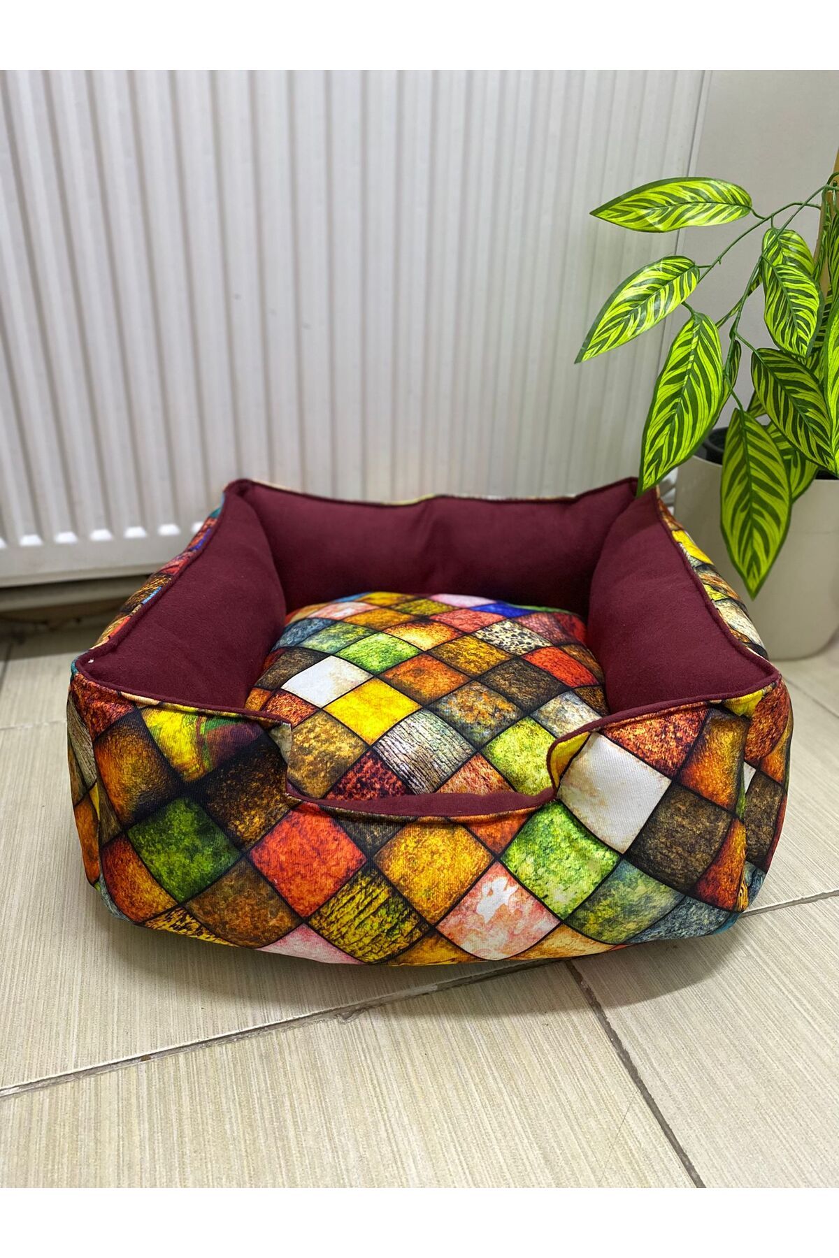 Family Bed RENKLİ DESENLİ ELYAF DOLGULU YIKANABİLİR Kedi/Köpek Yatağı 50x50cm