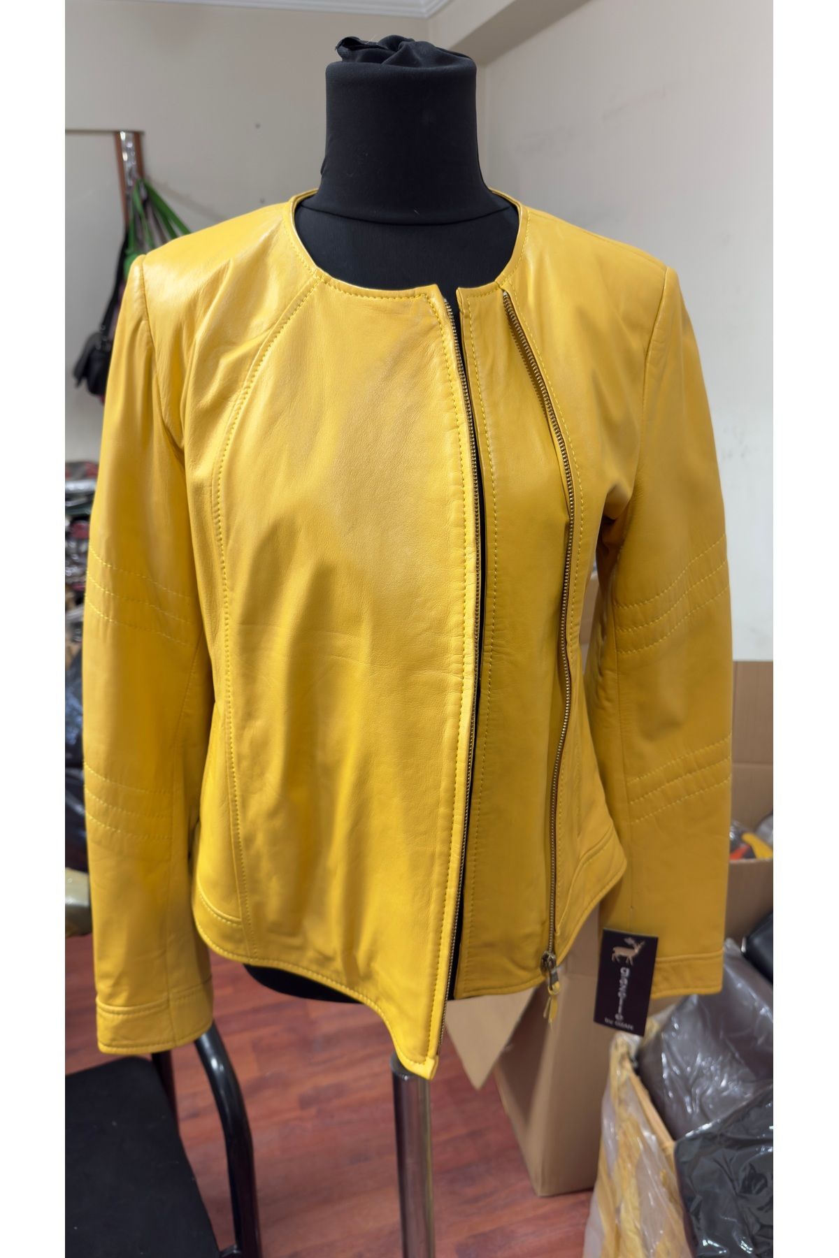 Butik Altin Hat Deri̇ Ceket