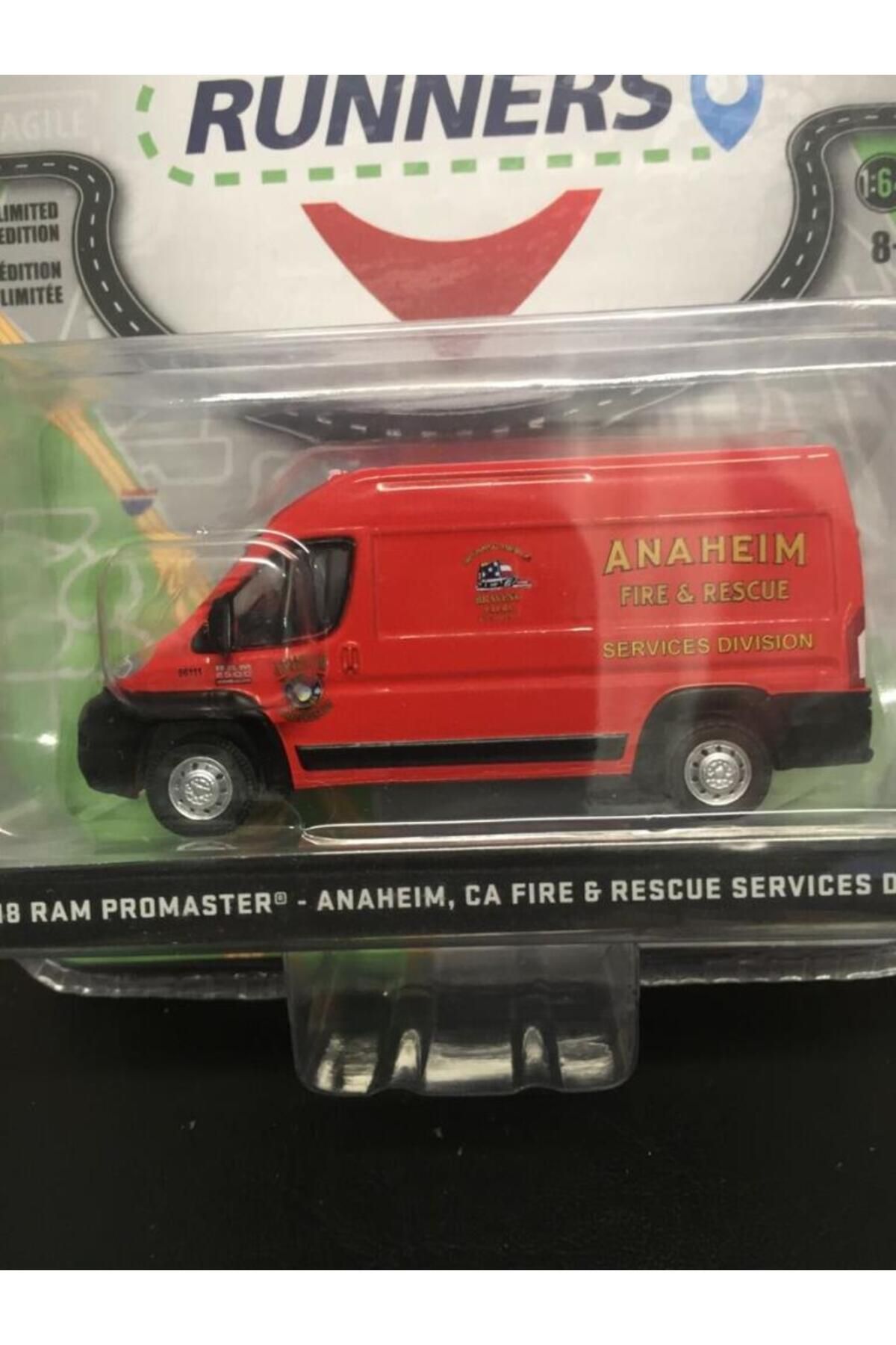 Greenlight 2018 Ram Promaster / Anaheim Fire & Rescue 1/64 Model Araba