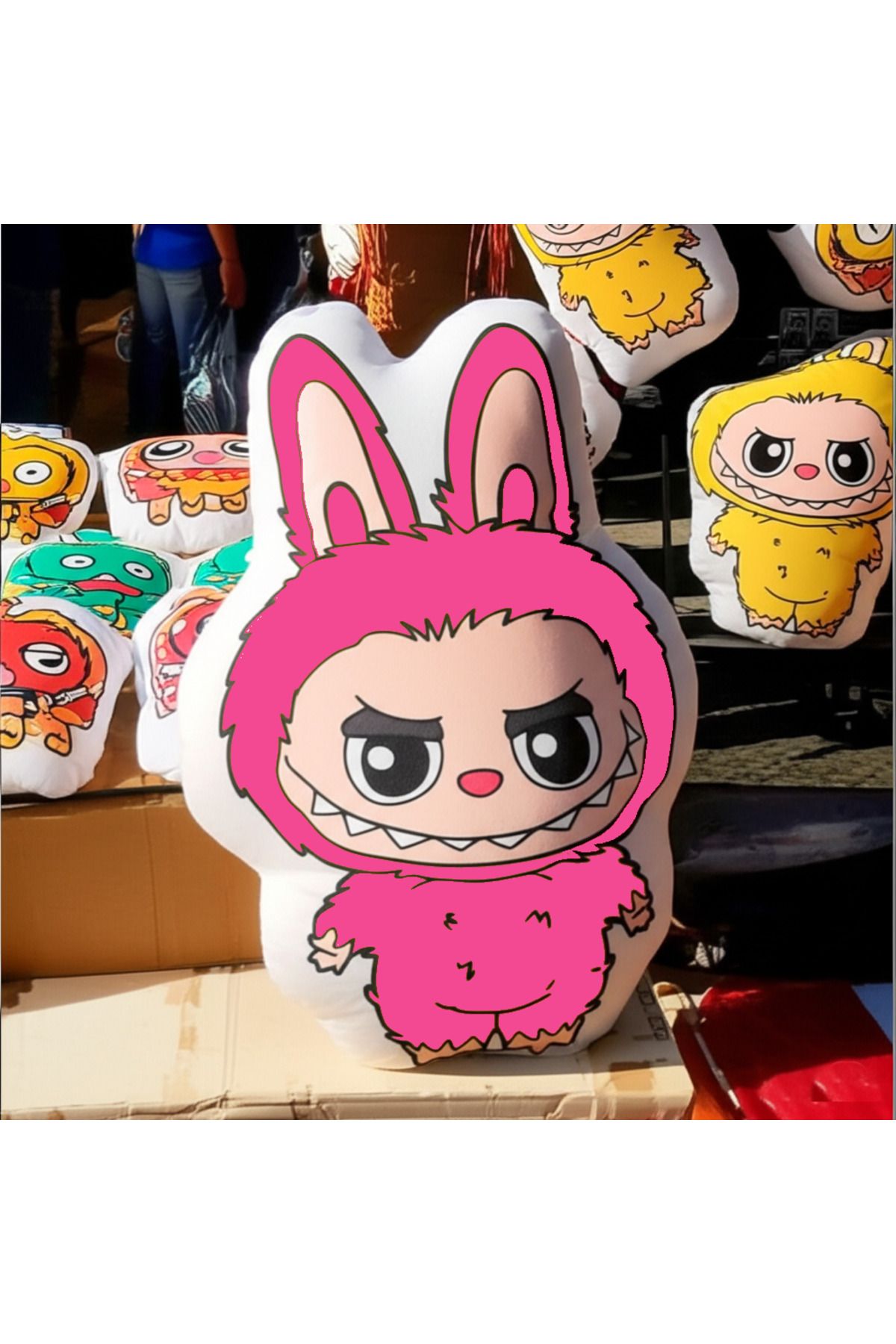 Yastık Deposu Labubu Şekilli Karakter Yastığı 40 cm x 25 cm