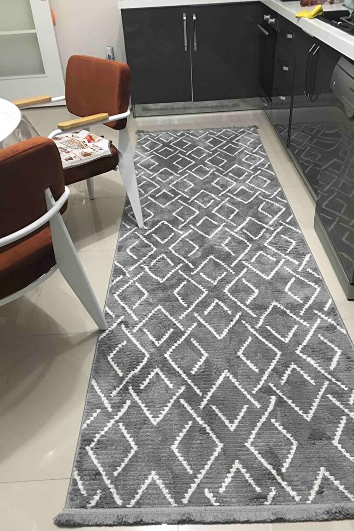 Has Halı Solvia 3605 Gri - Salon, Koridor (Yolluk), Mutfak, Antre, Yatak ve Oturma Odası Halısı