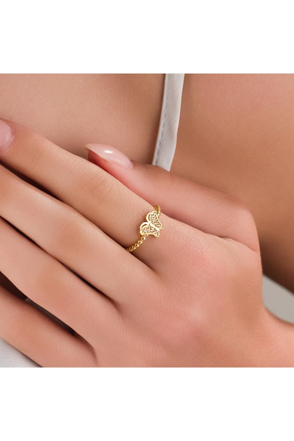 HOBİSY GIFT SHOP Altın Kaplama Kelebek Figürlü Zirkon Taşlı Kadın Çelik Yüzük –18 Numara / 19 mm