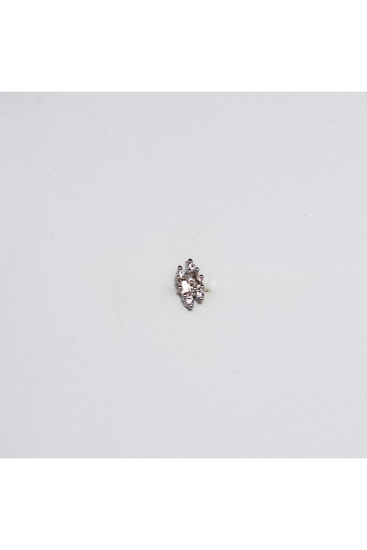 Piercing by Sever SARI ŞEFFAF TAŞLI MODEL ÇELİK PIERCING… GÜMÜŞ/SILVER RENKLİ (TARGUS HELIX CONCH FLAT)