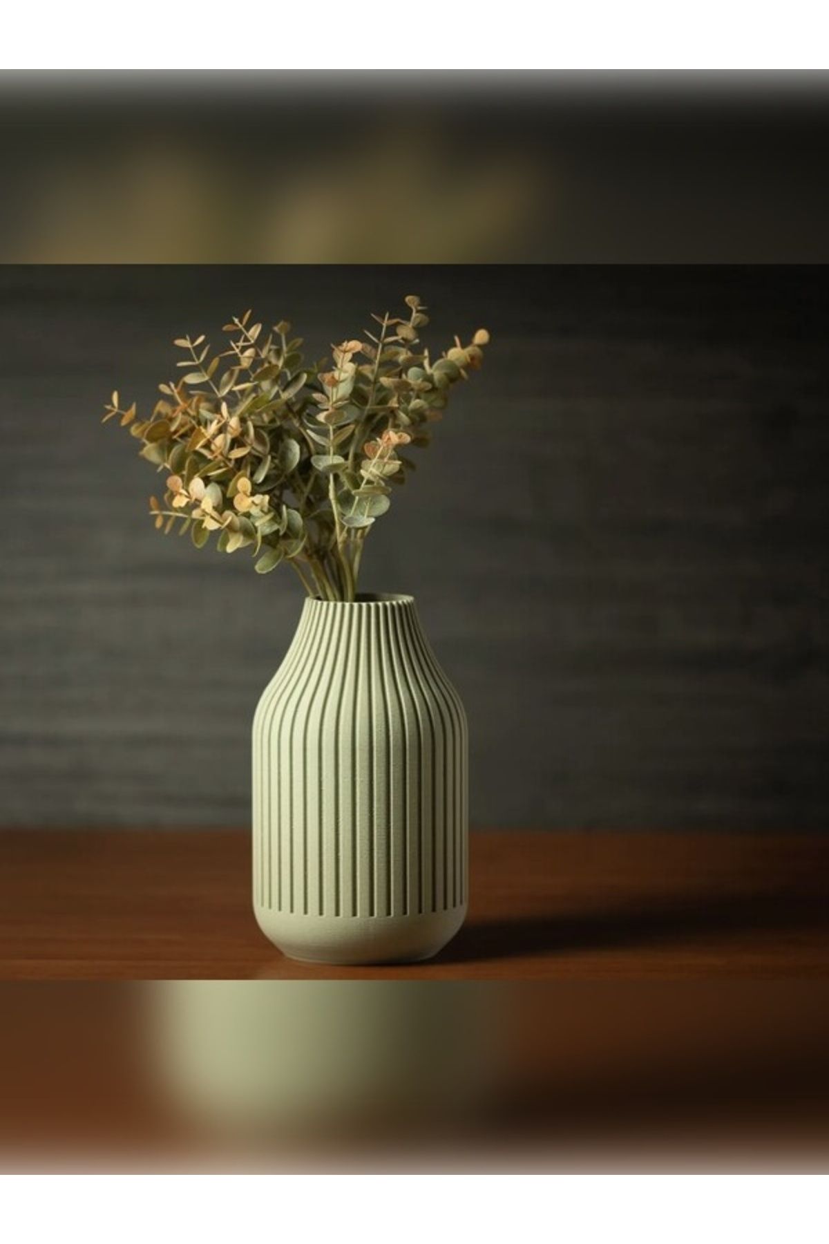 Shapely3D Dikey Oluklu Modern Dekoratif Vazo