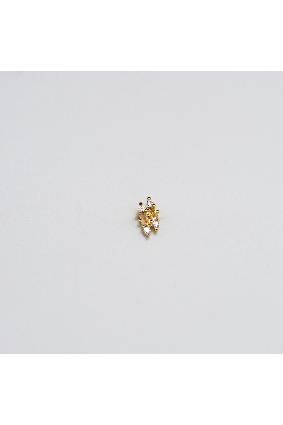 Piercing by Sever SARI ŞEFFAF TAŞLI MODEL ÇELİK PIERCING… ALTIN/GOLD RENKLİ (TARGUS HELIX CONCH FLAT)