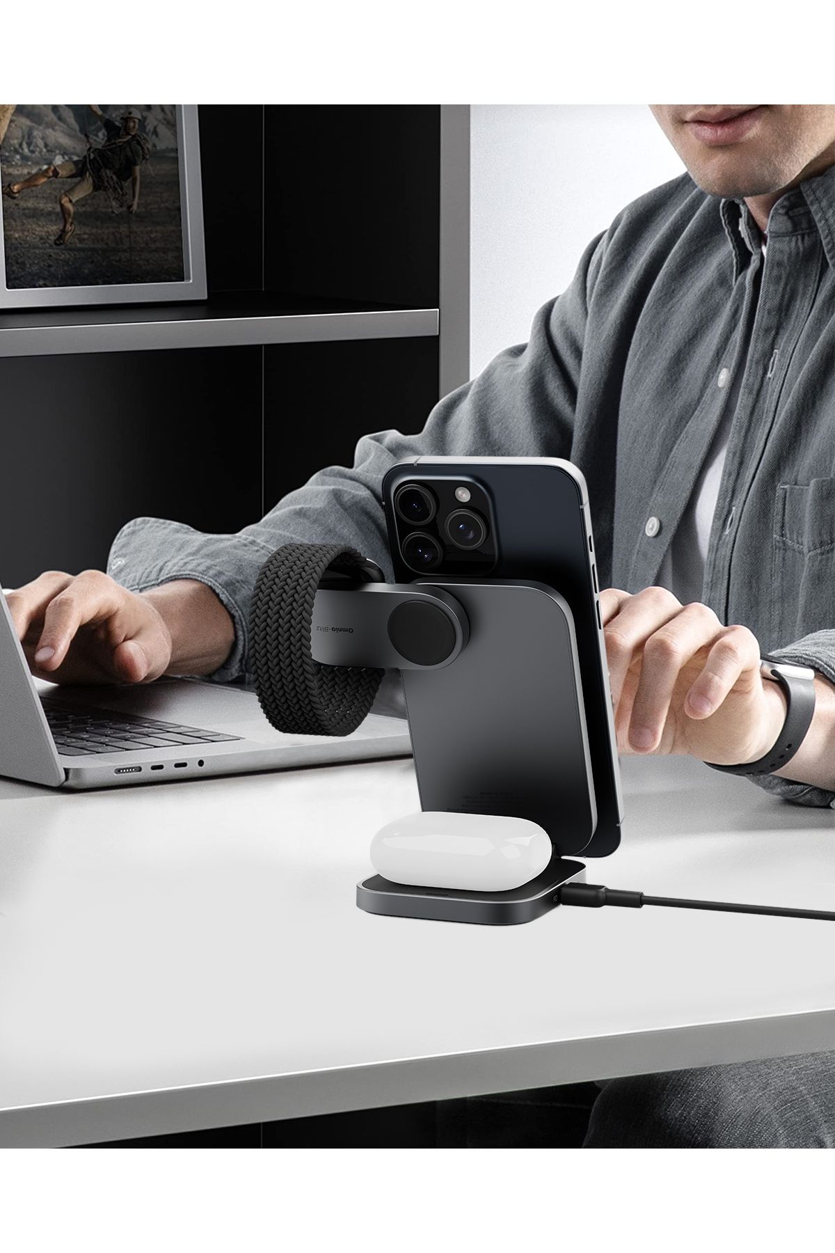 AUKEY-MagFusion Z Qi2 3-in-1 Foldable Magnatic Fast Wireless Charging Station LC-MC312 2