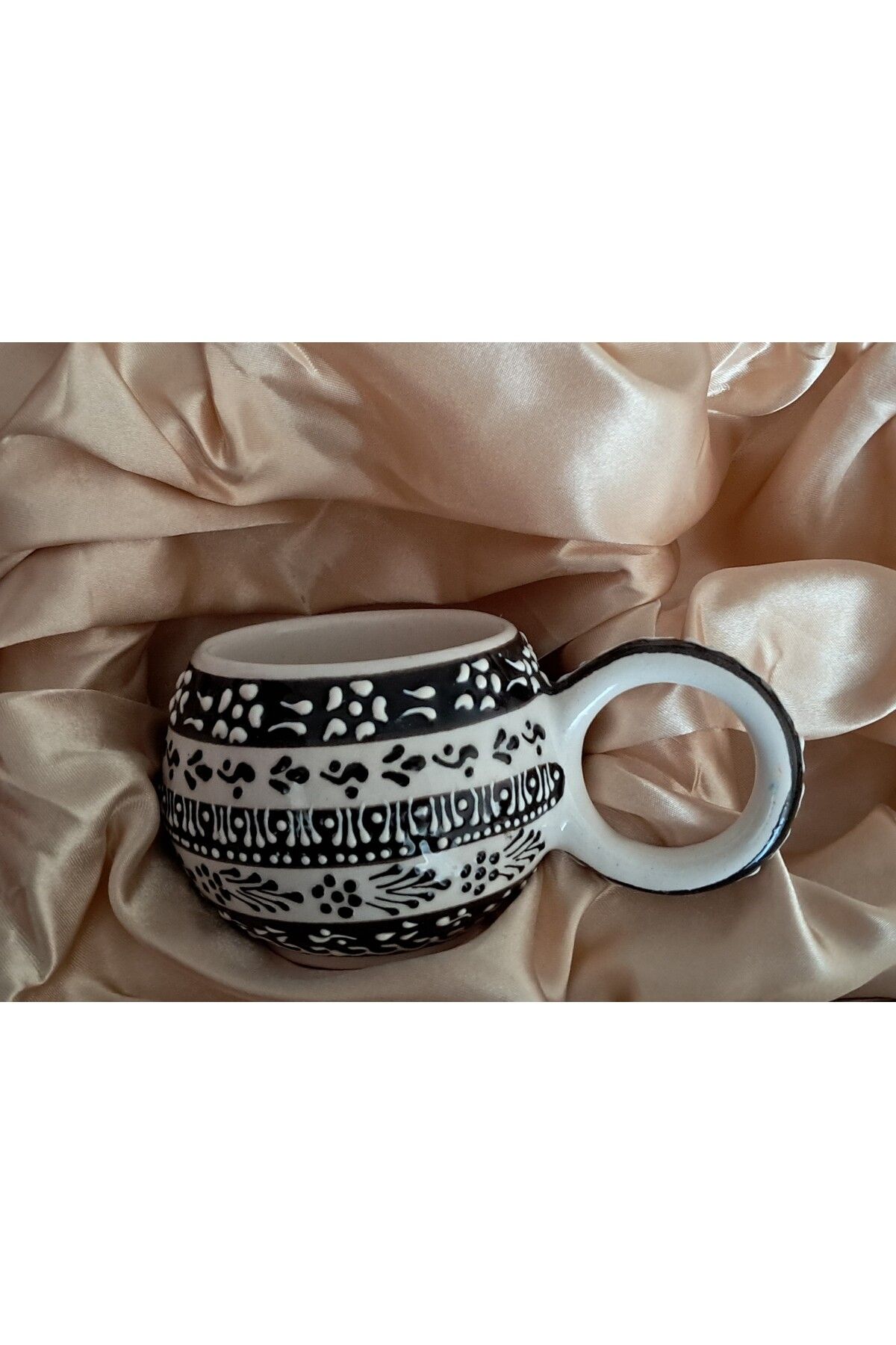 Artiser Klasik çini desenli seramik kupa, Seramik mug, El yapımı seramik kupa, Seramik kahve fincanı