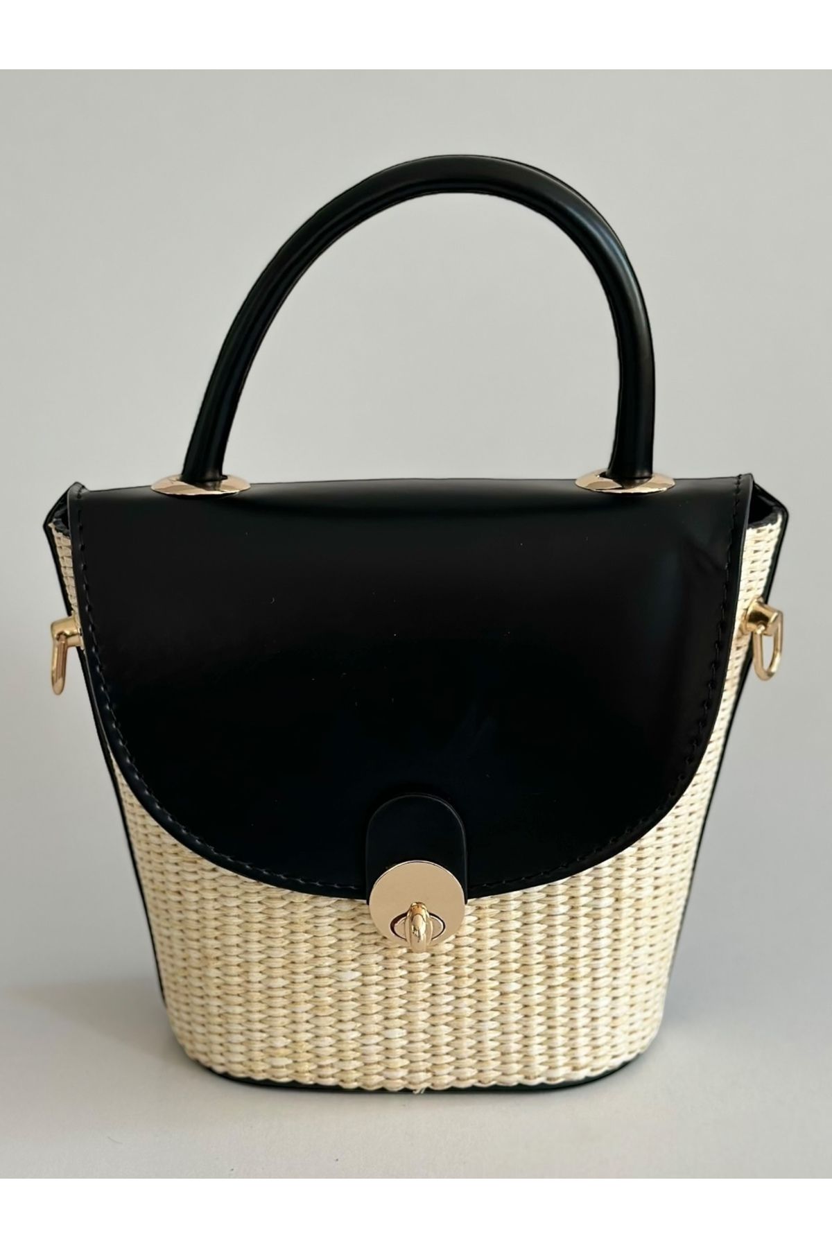Boutiquehaki Ardea Hasır Bucket El ve Omuz Çantası