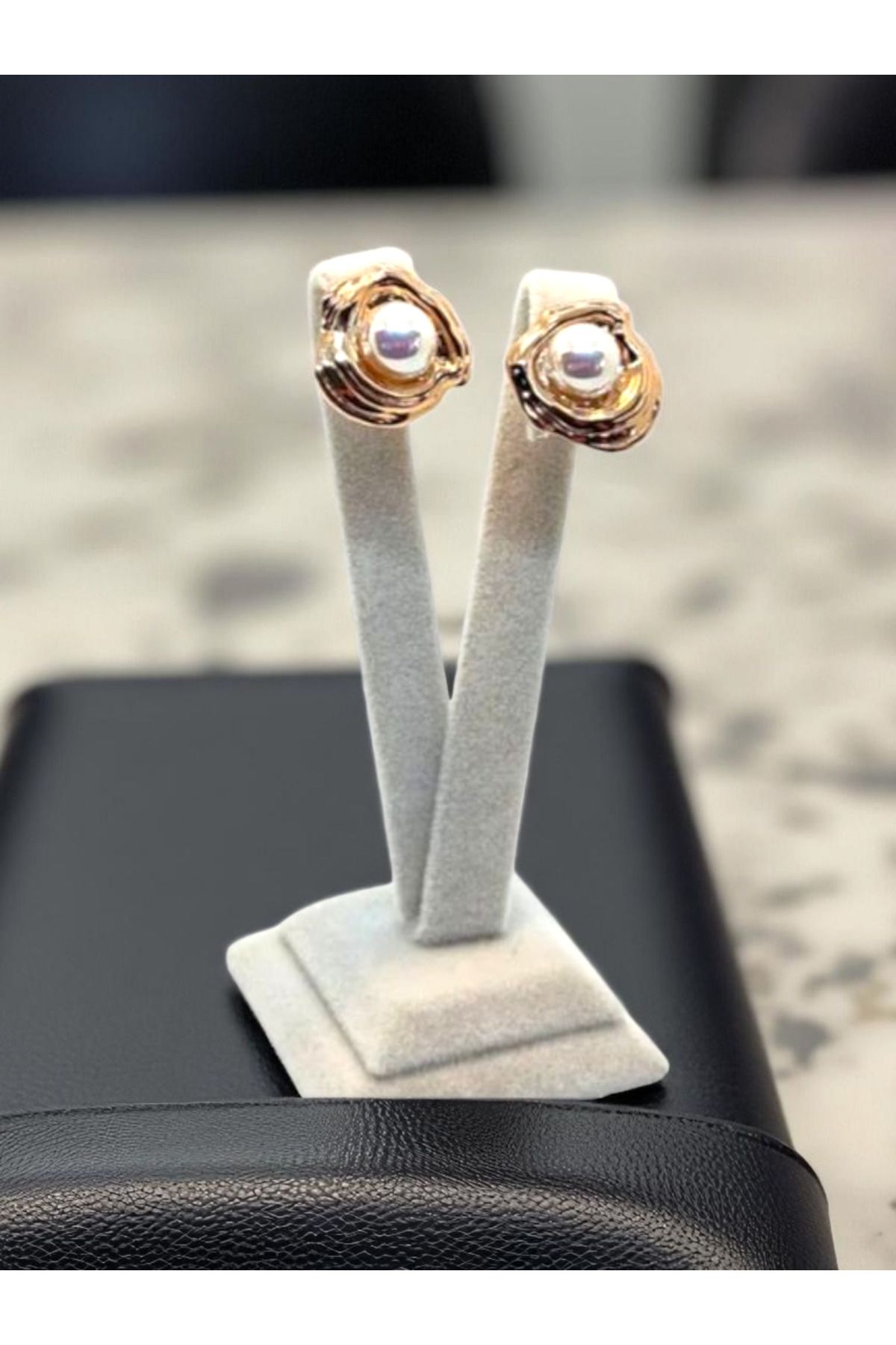XUPING JEWELRY 18K Altın Rengi İnci Küpeler- Gold İncili Paslanmaz Çelik Küpe