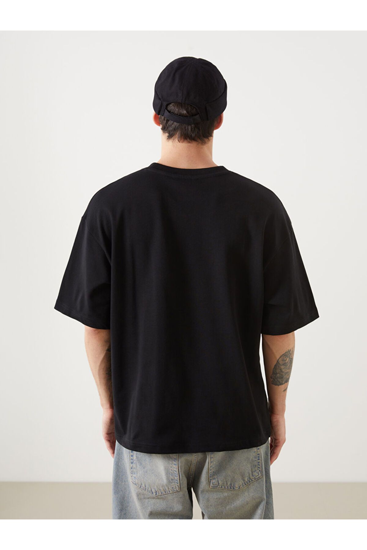 LC Waikiki-New Season Crew Neck Βαμβακερό Ανδρικό Tisort - W50161Z8 8