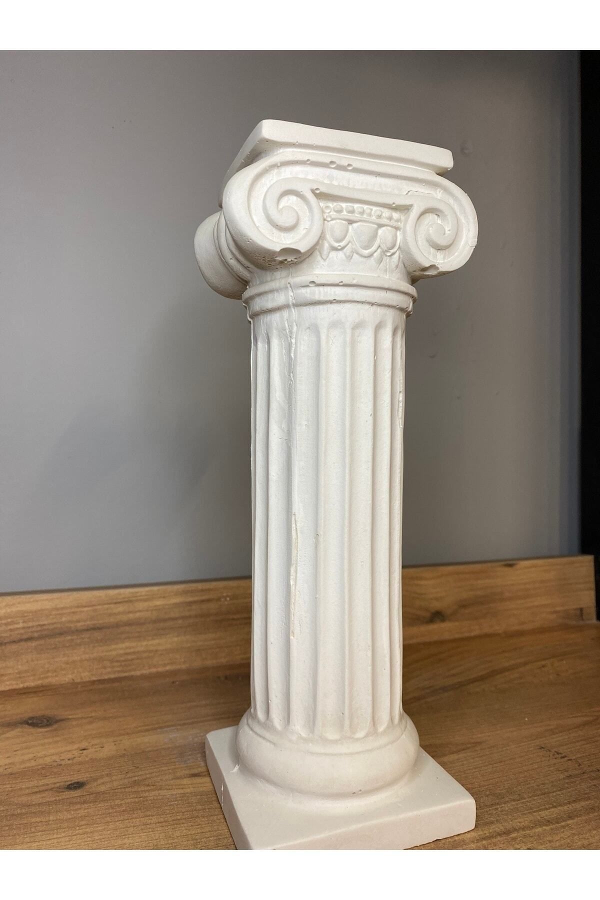 Saatistan Beyaz İskoç Sütunu Dekoratif Mumluk, 28cm, Şık ve Zarif Tasarım