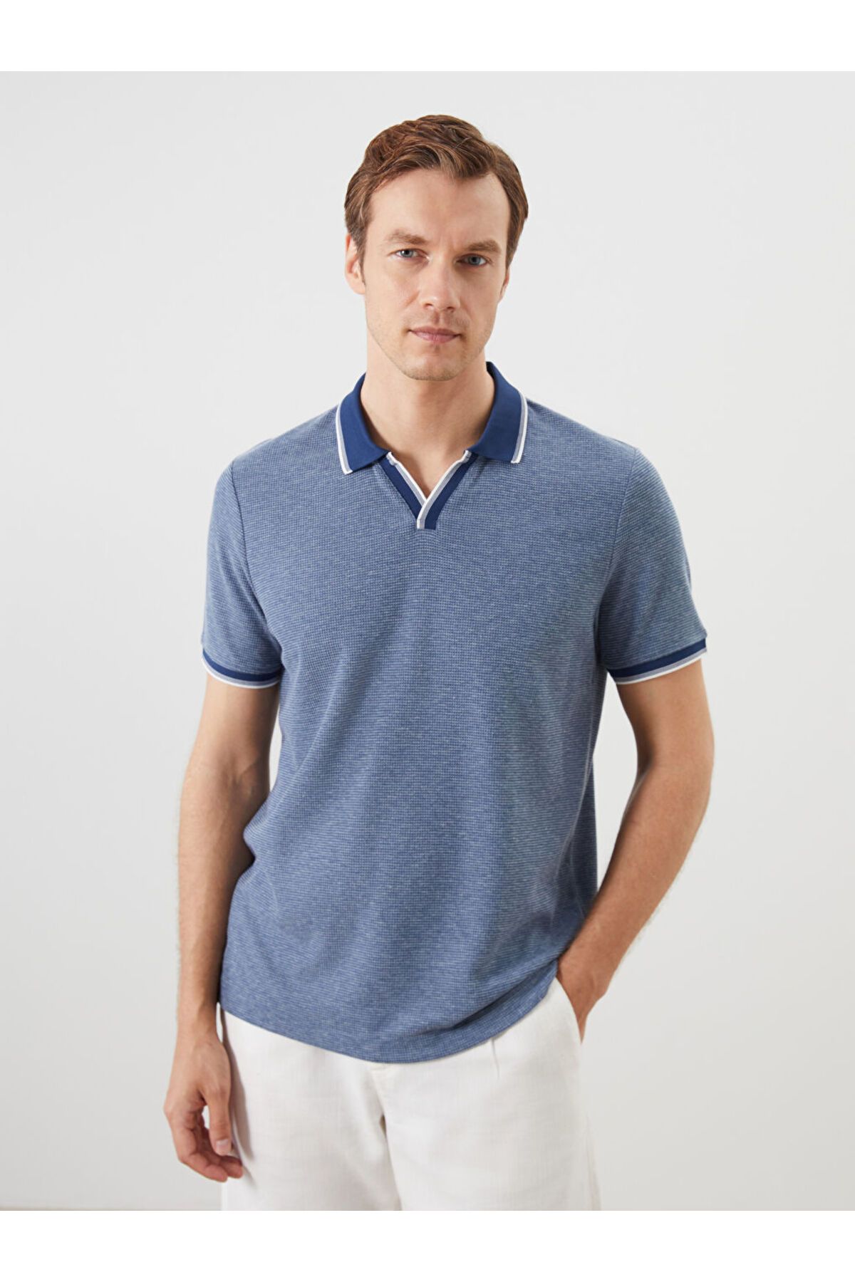 LC Waikiki Polo Yaka Desenli Erkek Tişört
