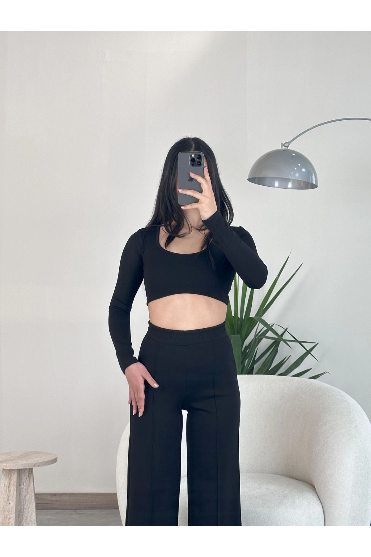 Kyra Studios Siyah Uzun Kollu Crop-top Takım 4010